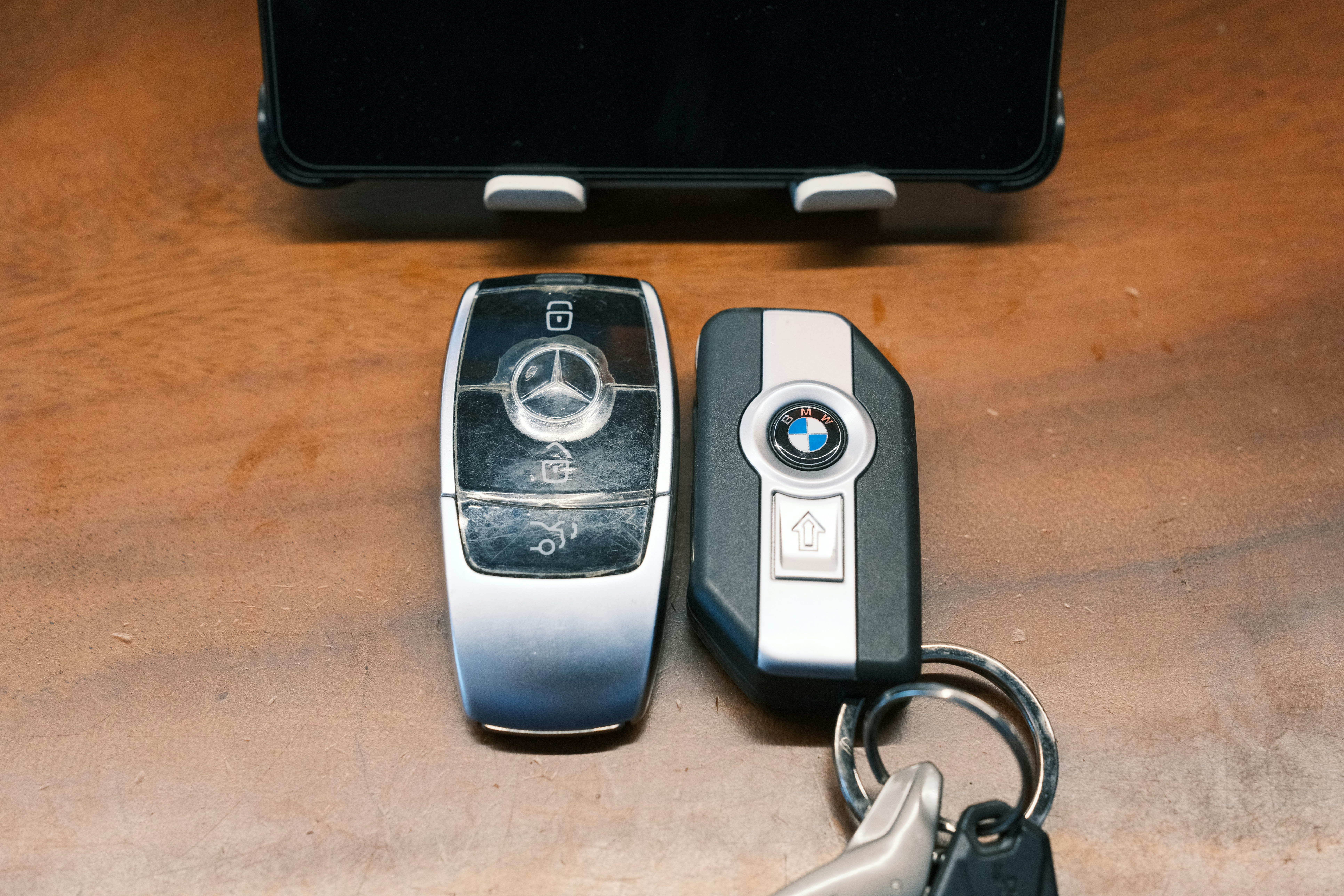 Dispositivos de robo de autos sin llave utilizados por criminales se venden por £20k en línea