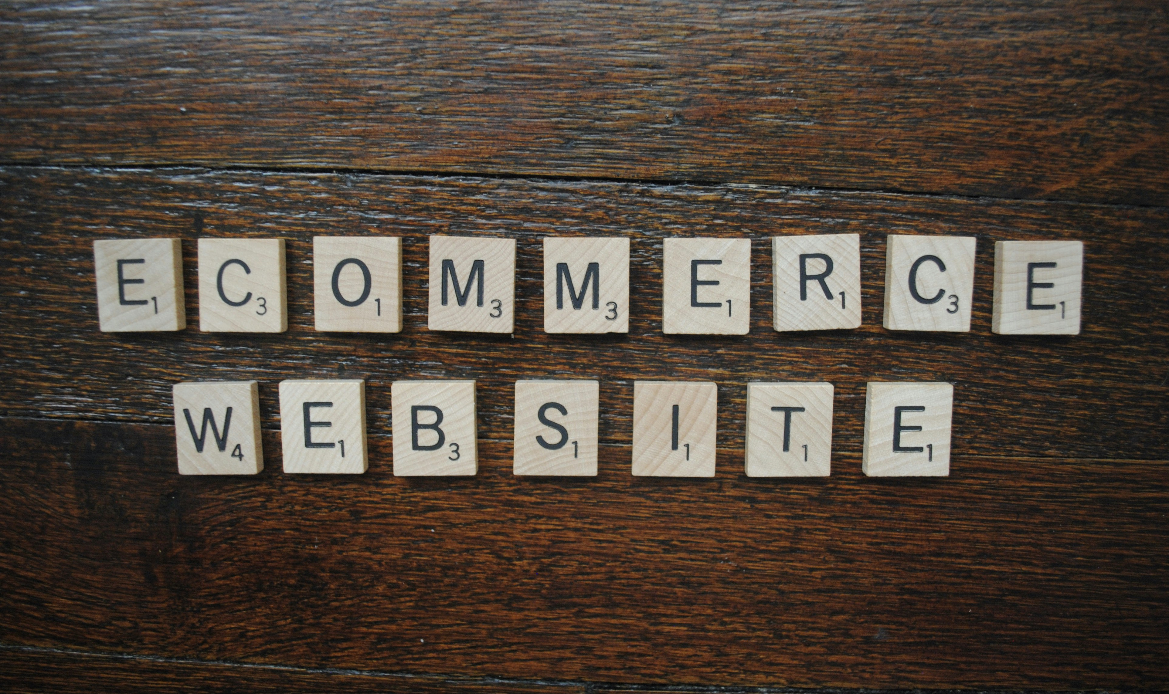 La Guía Última para Comprar Sitios Web de E-commerce