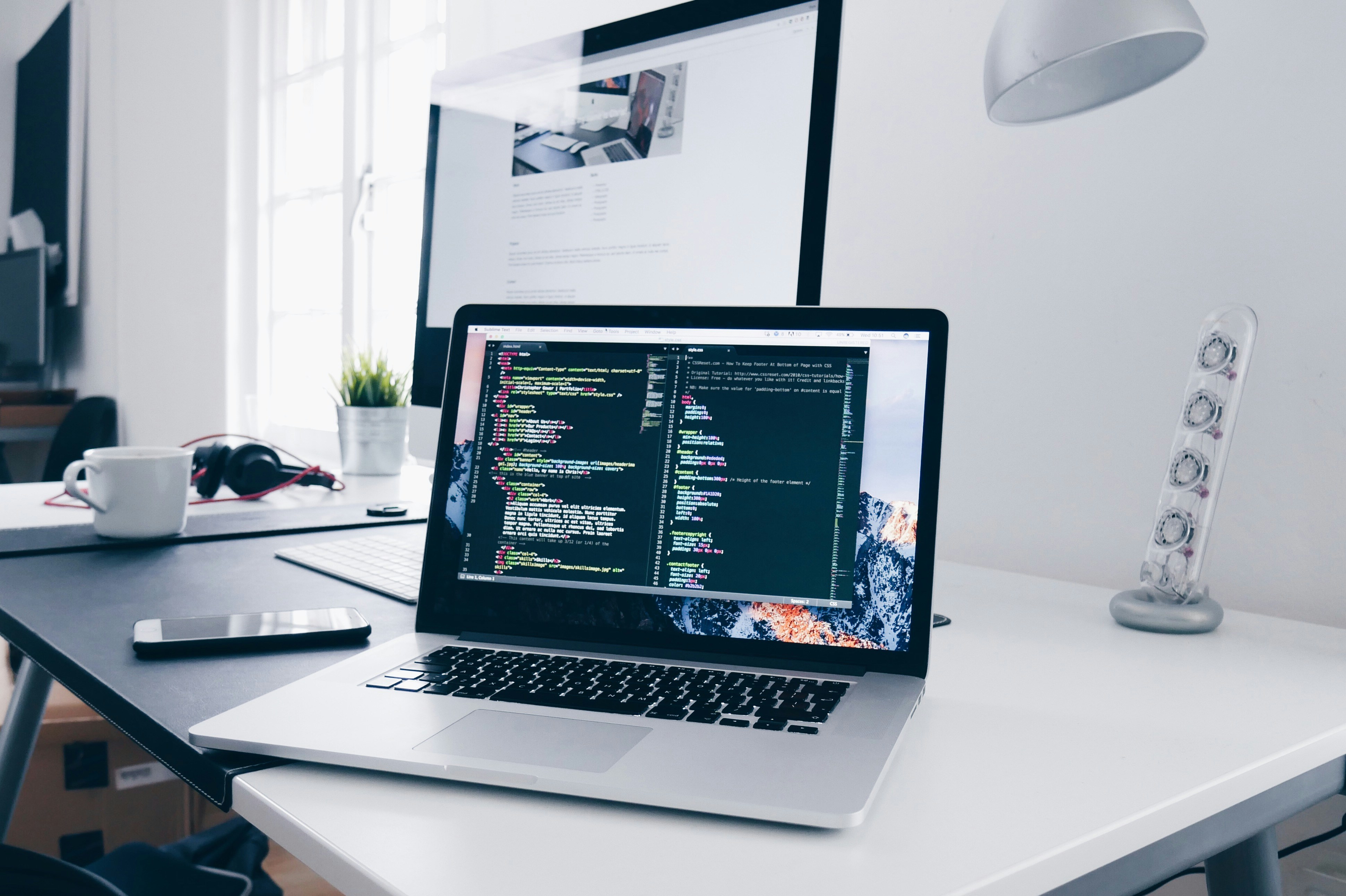 ¿Cómo puede el software personalizado para cumplimiento normativo ayudar a mi negocio?