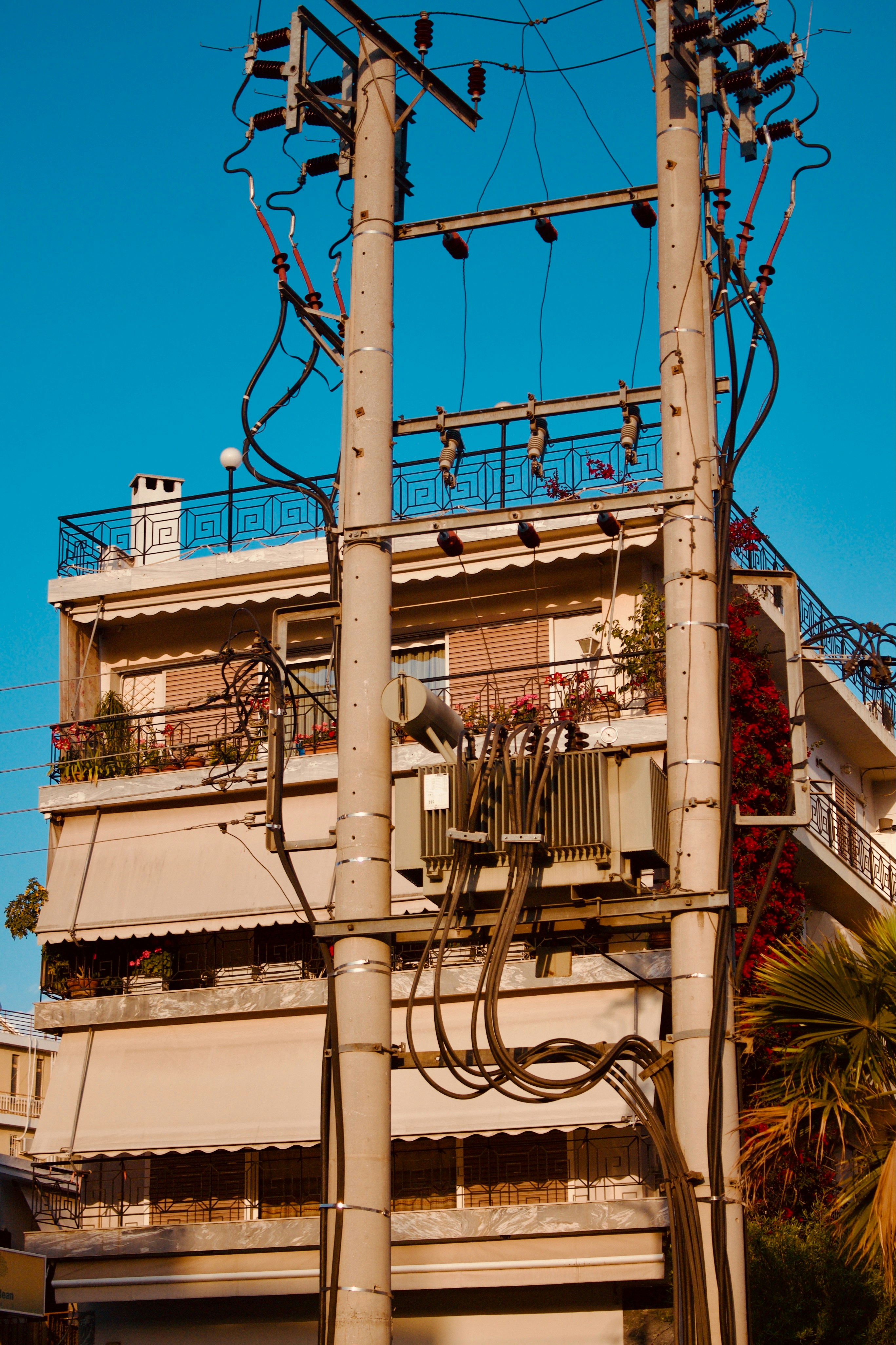 Empresa de energía de Barcelona ahorra 15.000€ con la automatización del conmutador telefónico