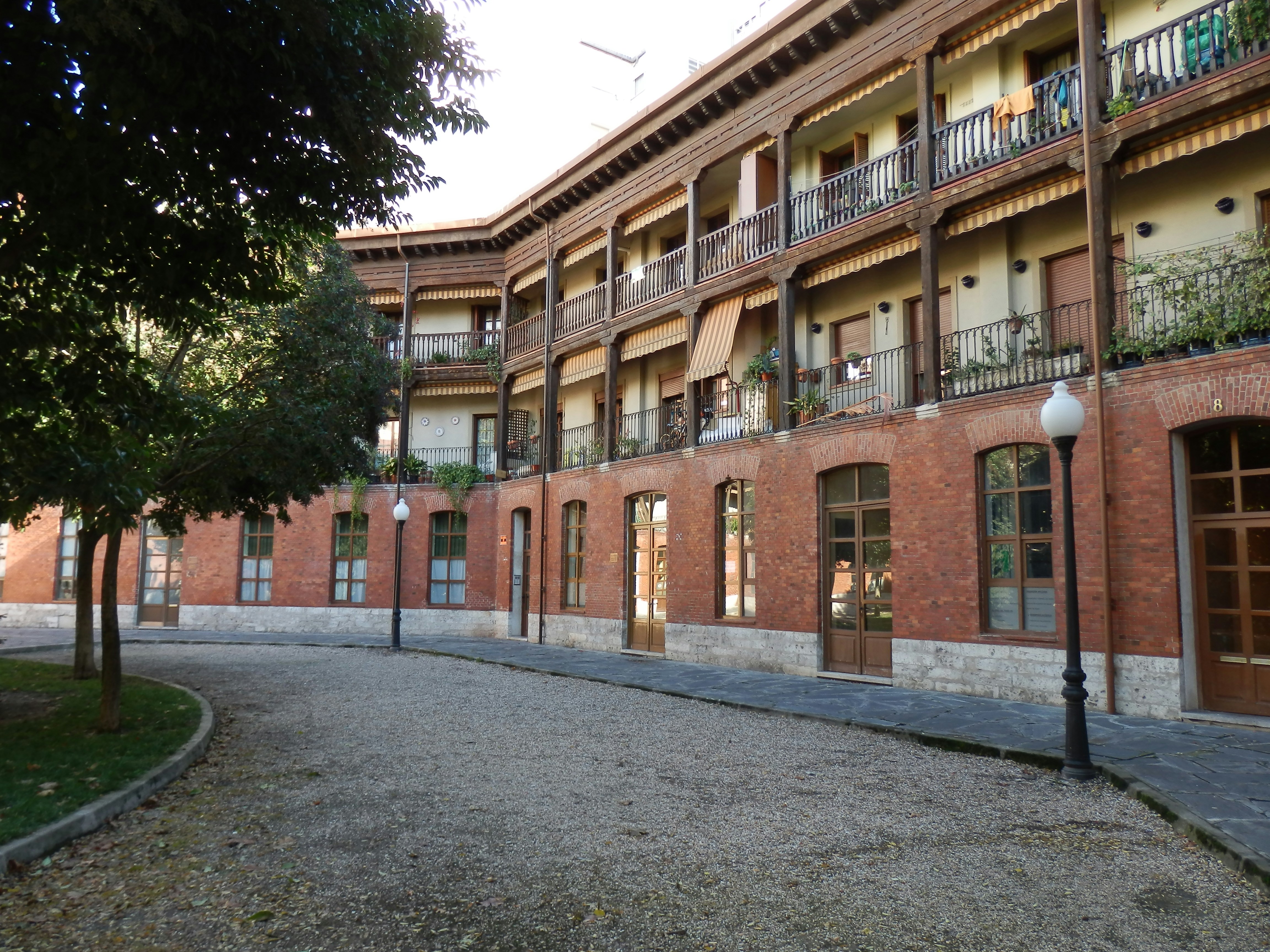 Empresa de portal estudiantil con servicios de prácticas en Valladolid