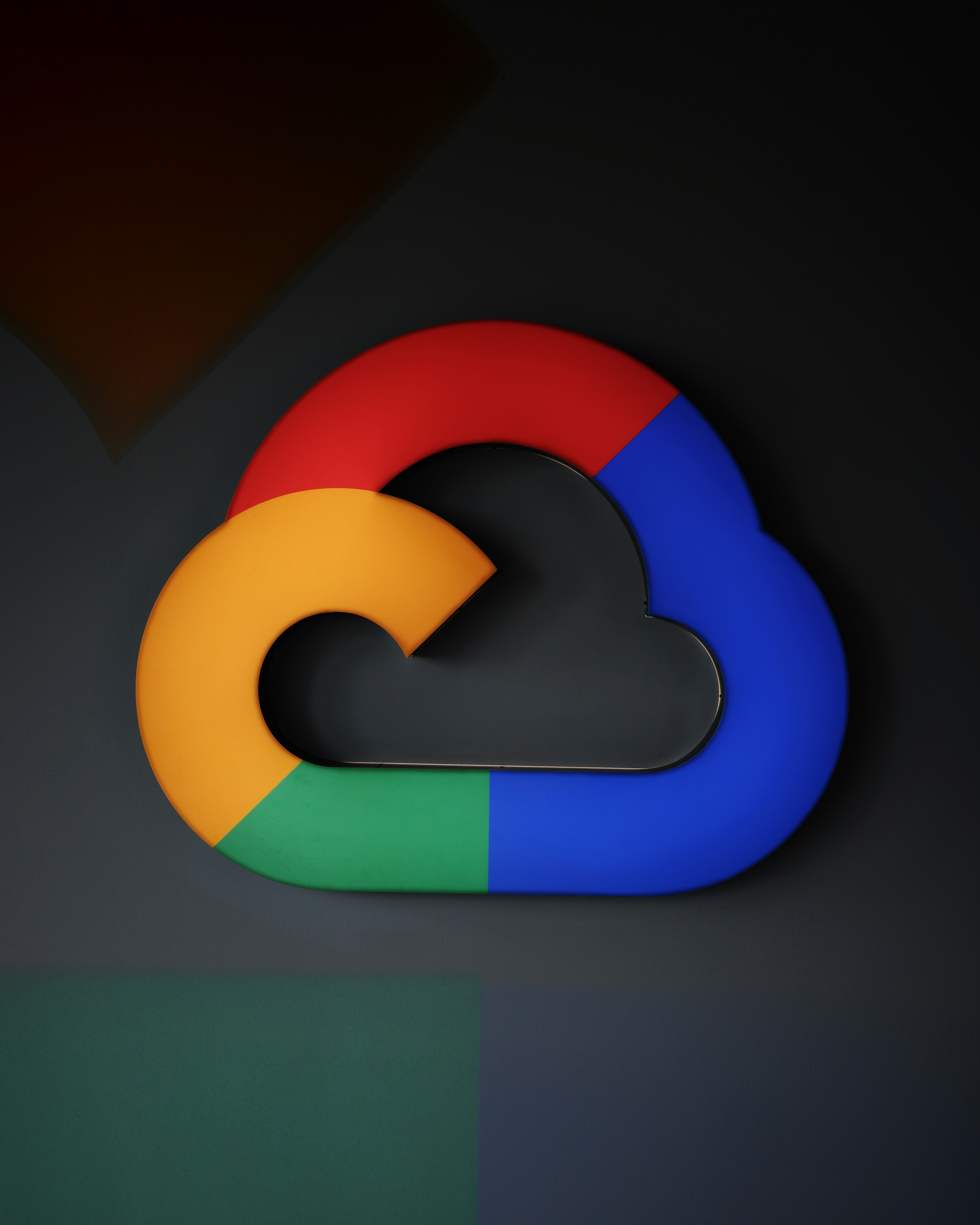 Dominando la Nube: Una Guía Integral para el Entrenamiento en Google Cloud