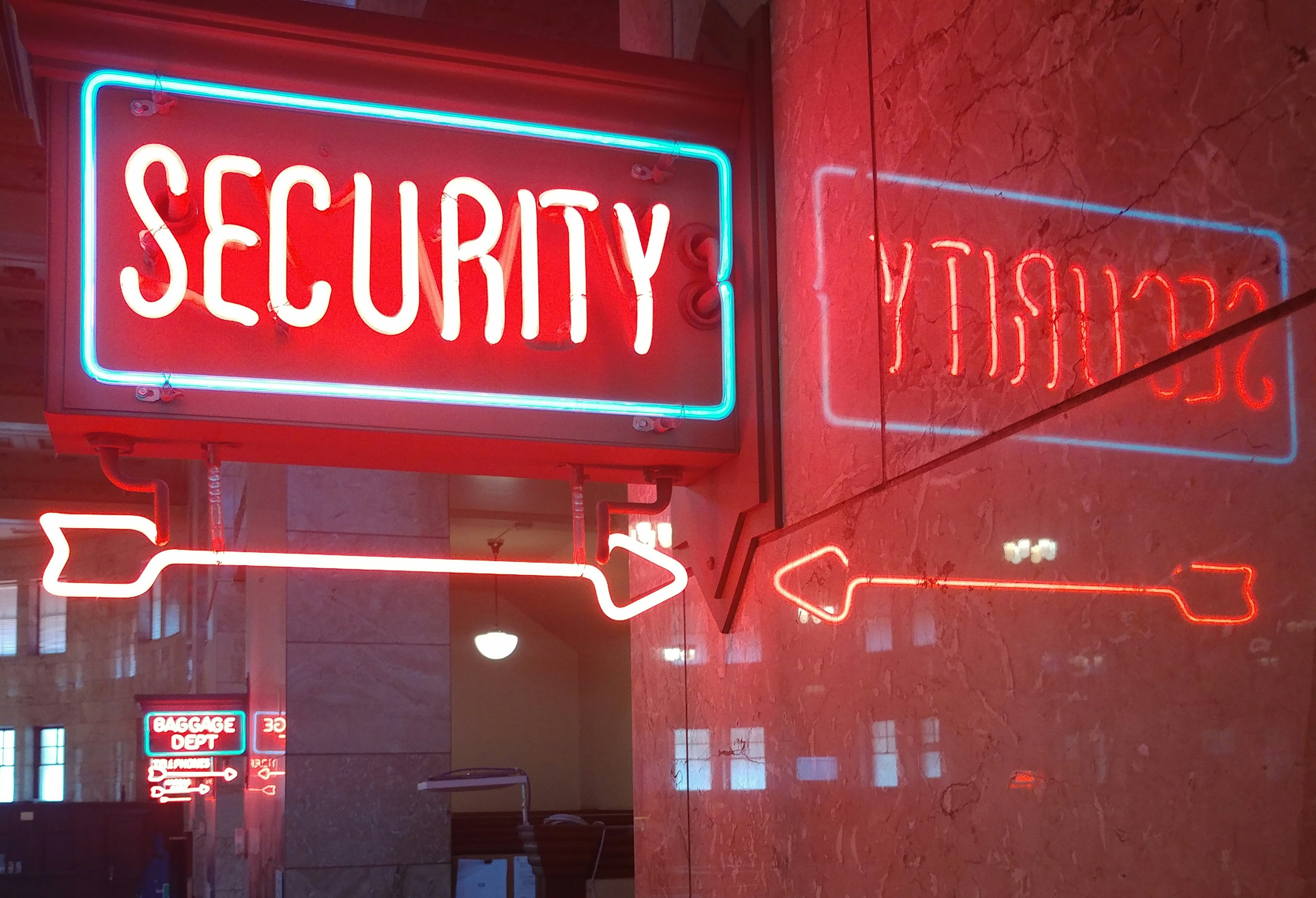 Detén las fugas de secretos: cómo EnvGuard detecta API keys en tus archivos .env