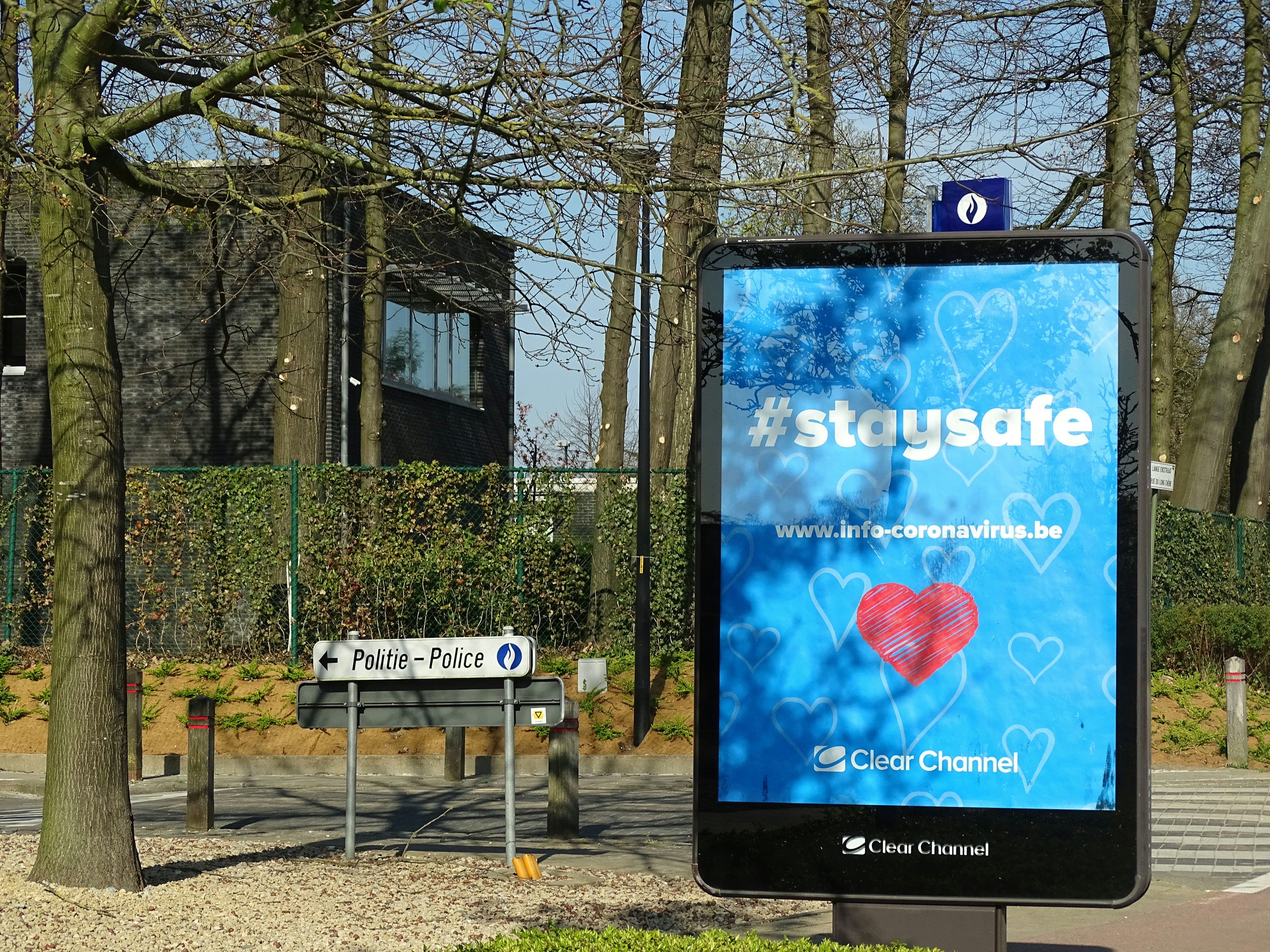 Salesforce CRM para PYMES de EAU: Escala inteligente, mantente conforme