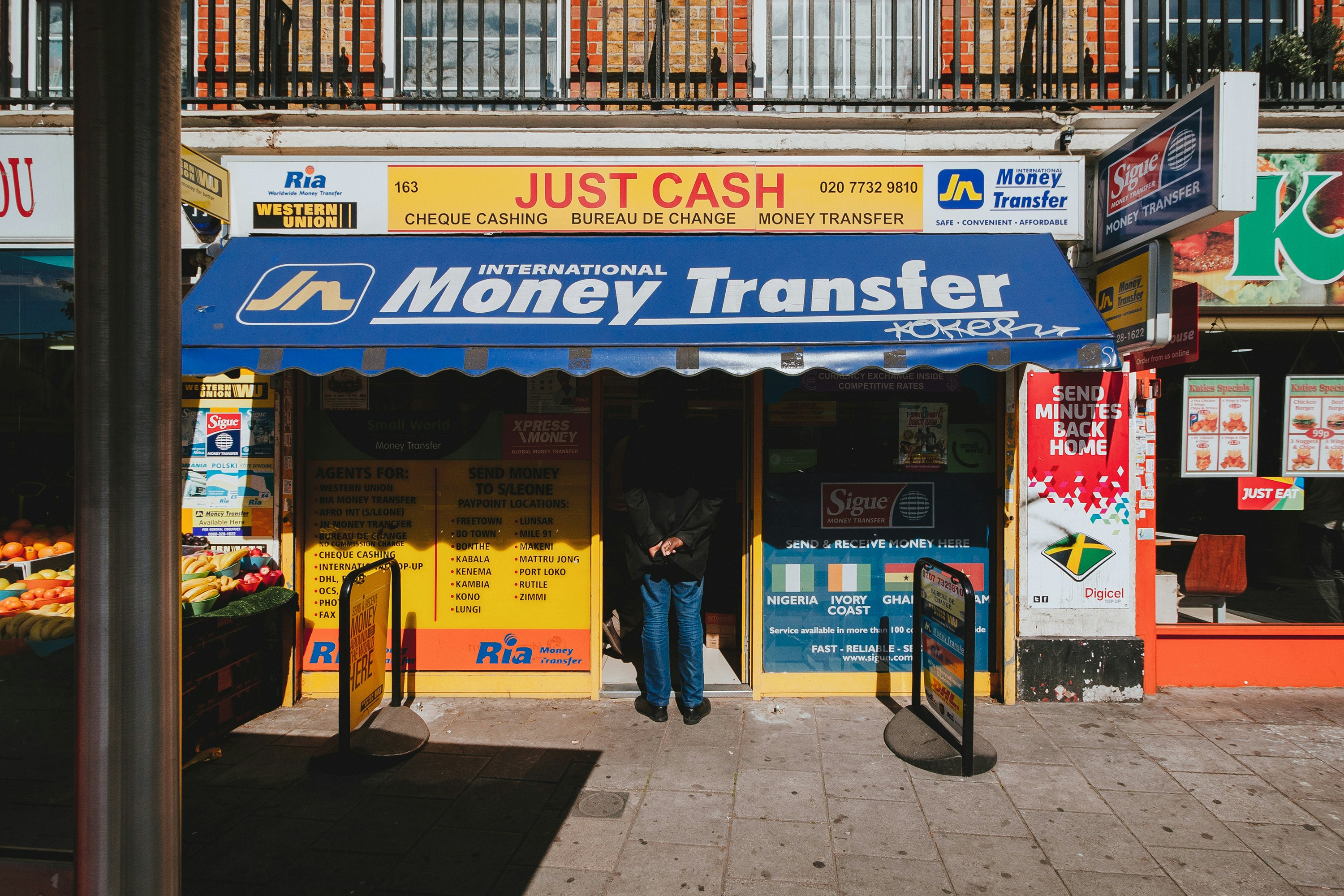 Financial Inclusion Es Una Fábula: Cómo Gluwa Hacen Que La Finanza Fronteriza Sea Realidad En Nigeria