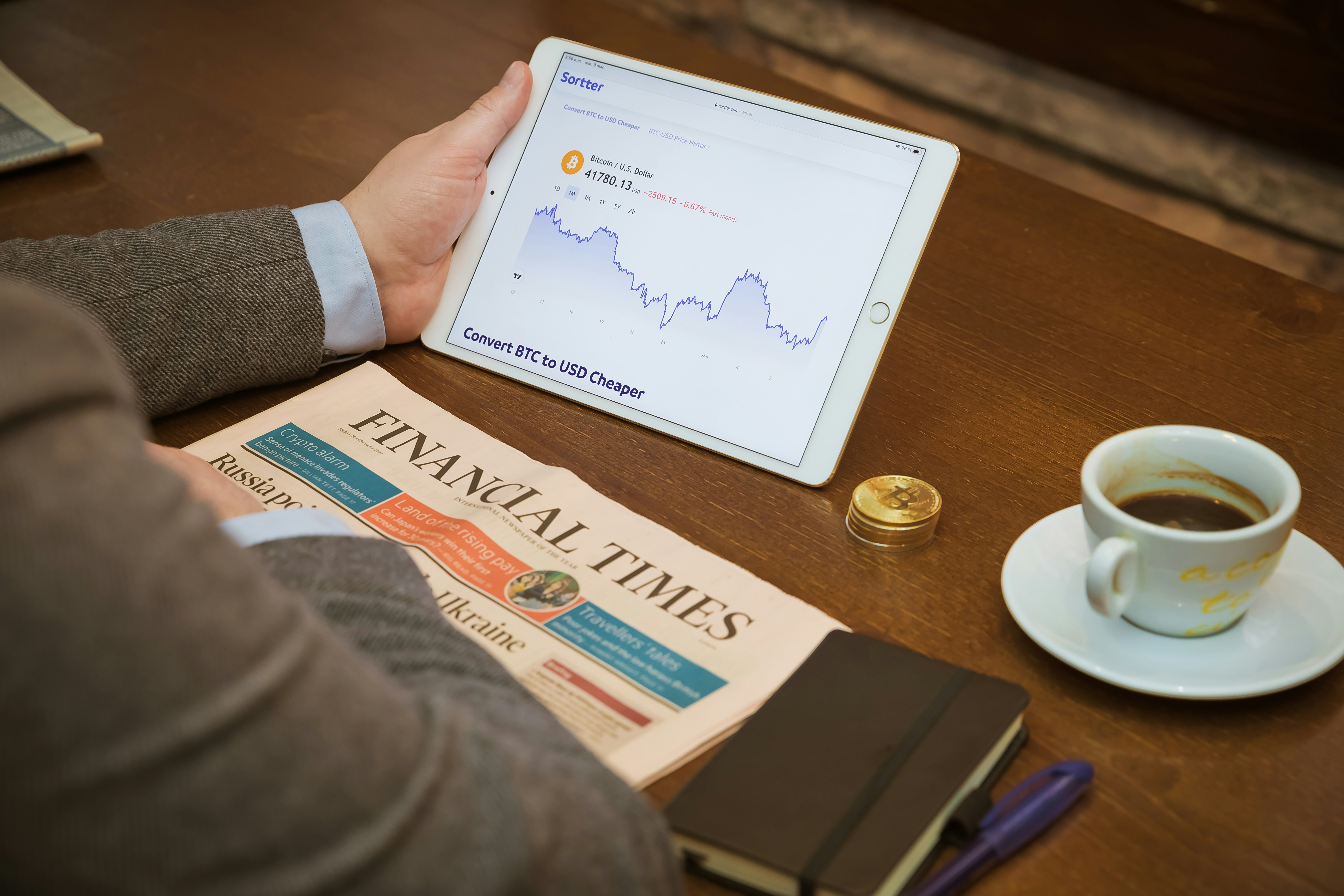 FinTexTS: Dataset de series temporales emparejadas con texto financiero mediante emparejamiento basado en semántica y multinivel