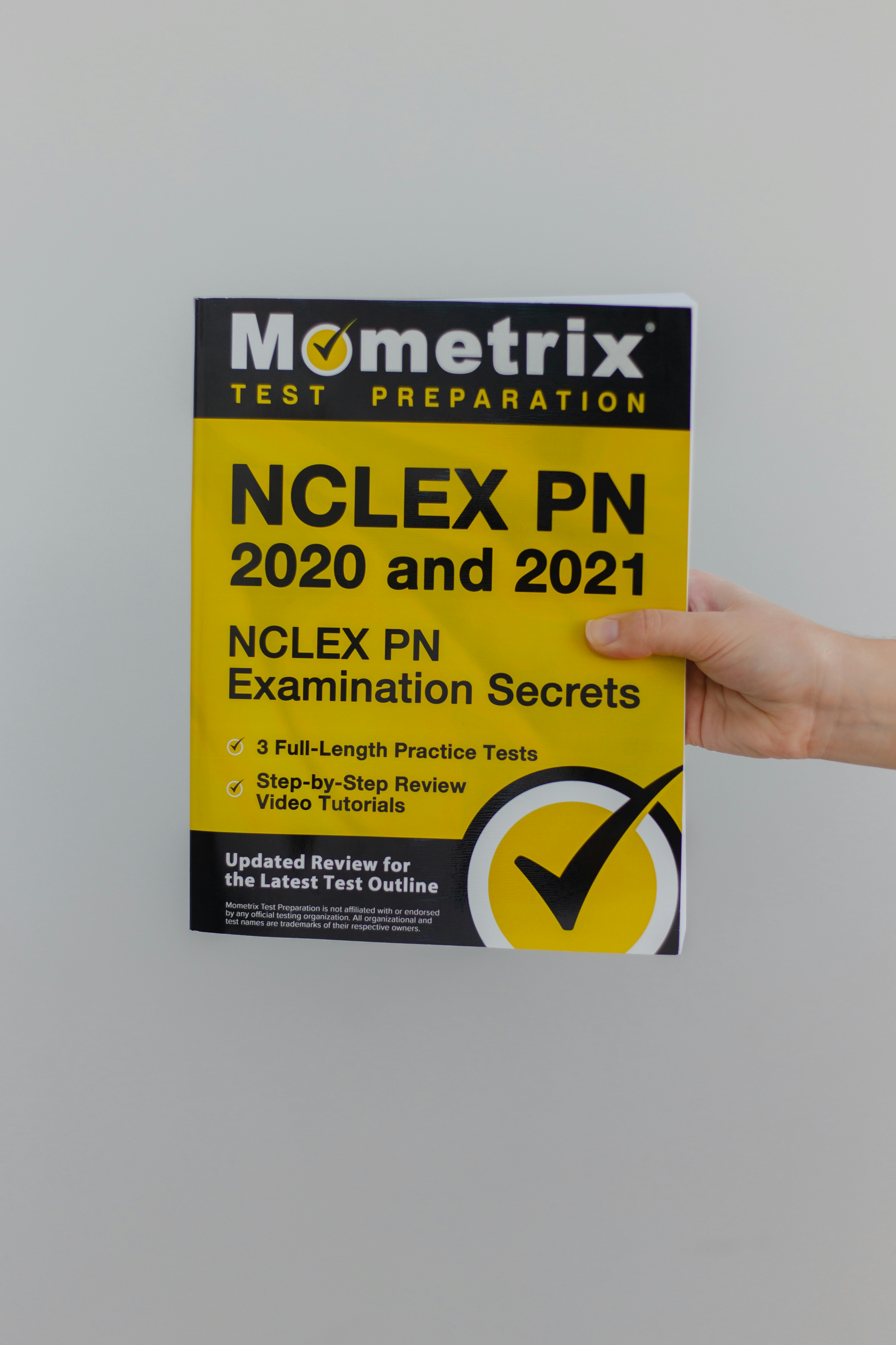 Guía para principiantes del modelo Flux-Kontext-Fast creado por Prunaai en Replicate