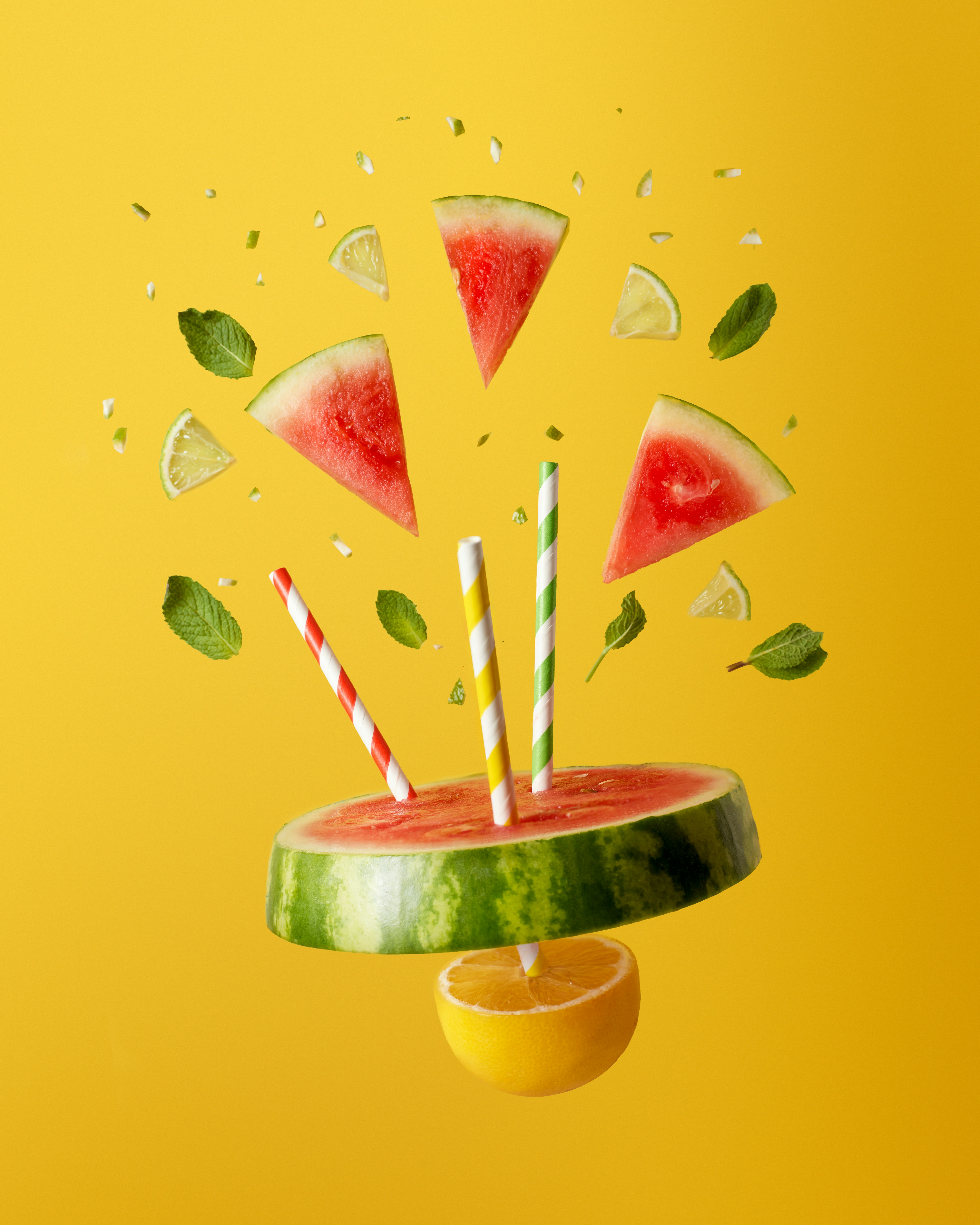 Fortalece tu marca de alimentos en redes sociales con frutas de temporada