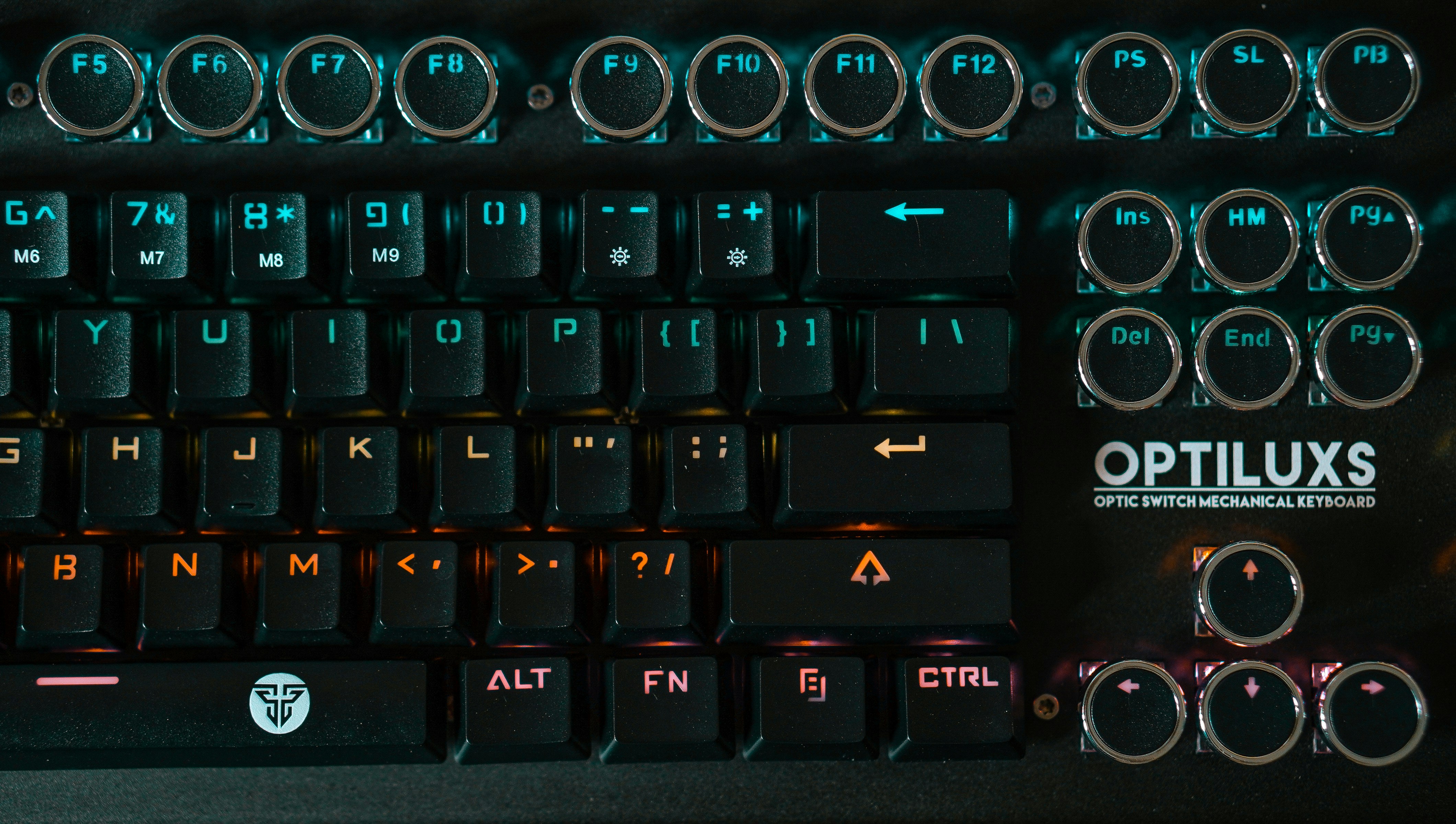 Gemini CLI: Los comandos personalizados son tan cool
