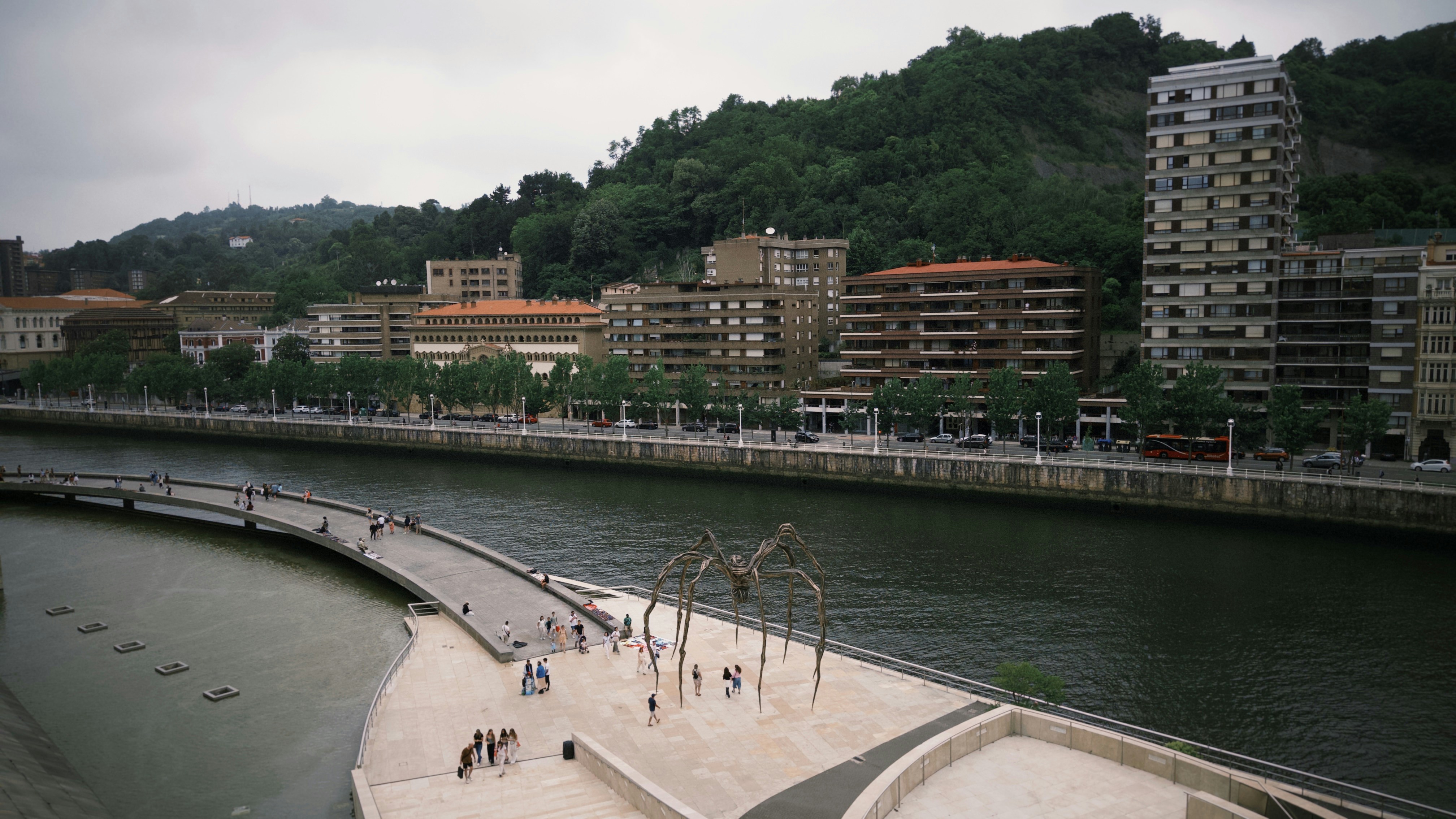 Generación realista de avatares de IA en Bilbao
