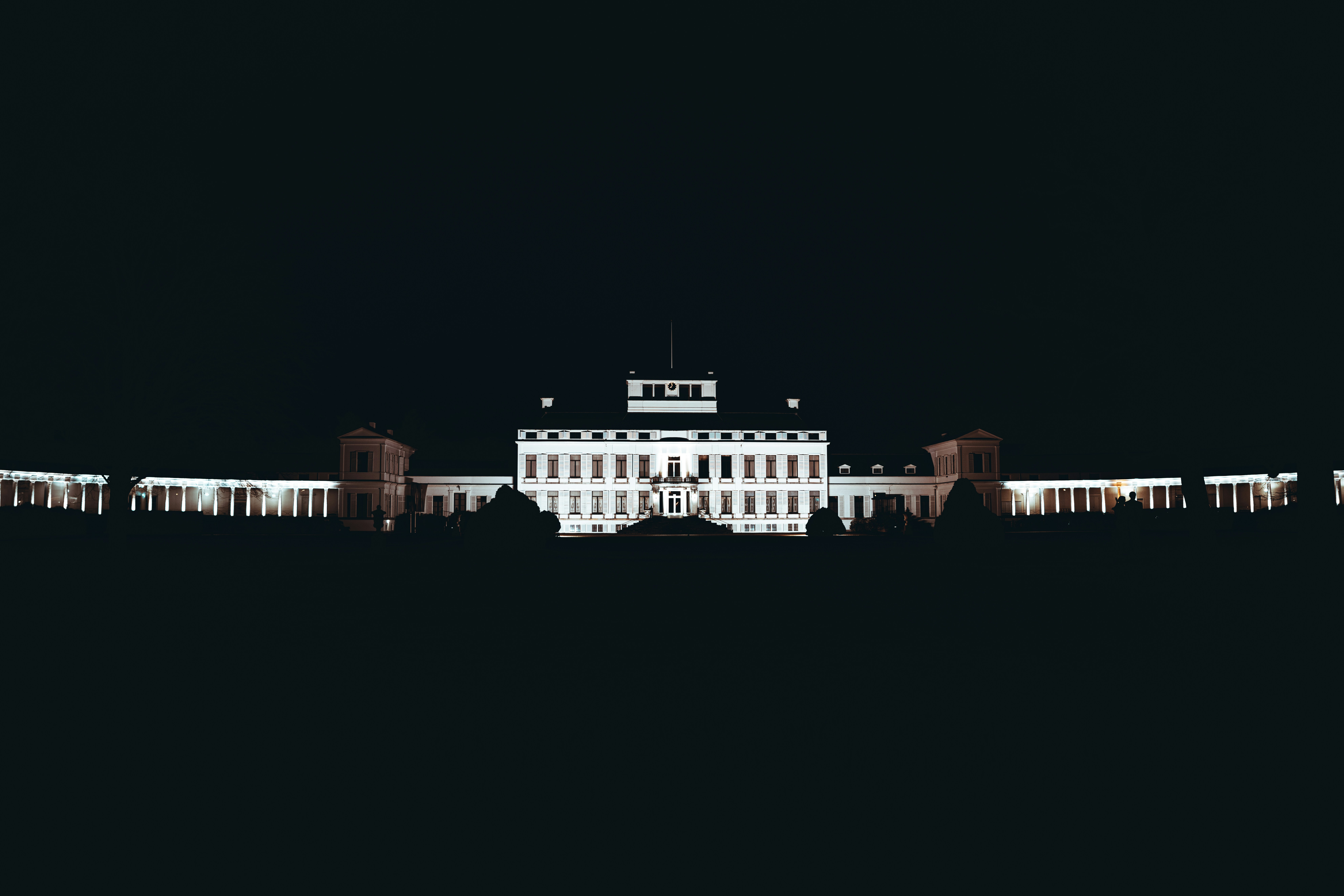 Gobierno de Washington firma un acuerdo de $73 millones para una plataforma digital gemela de la información principal