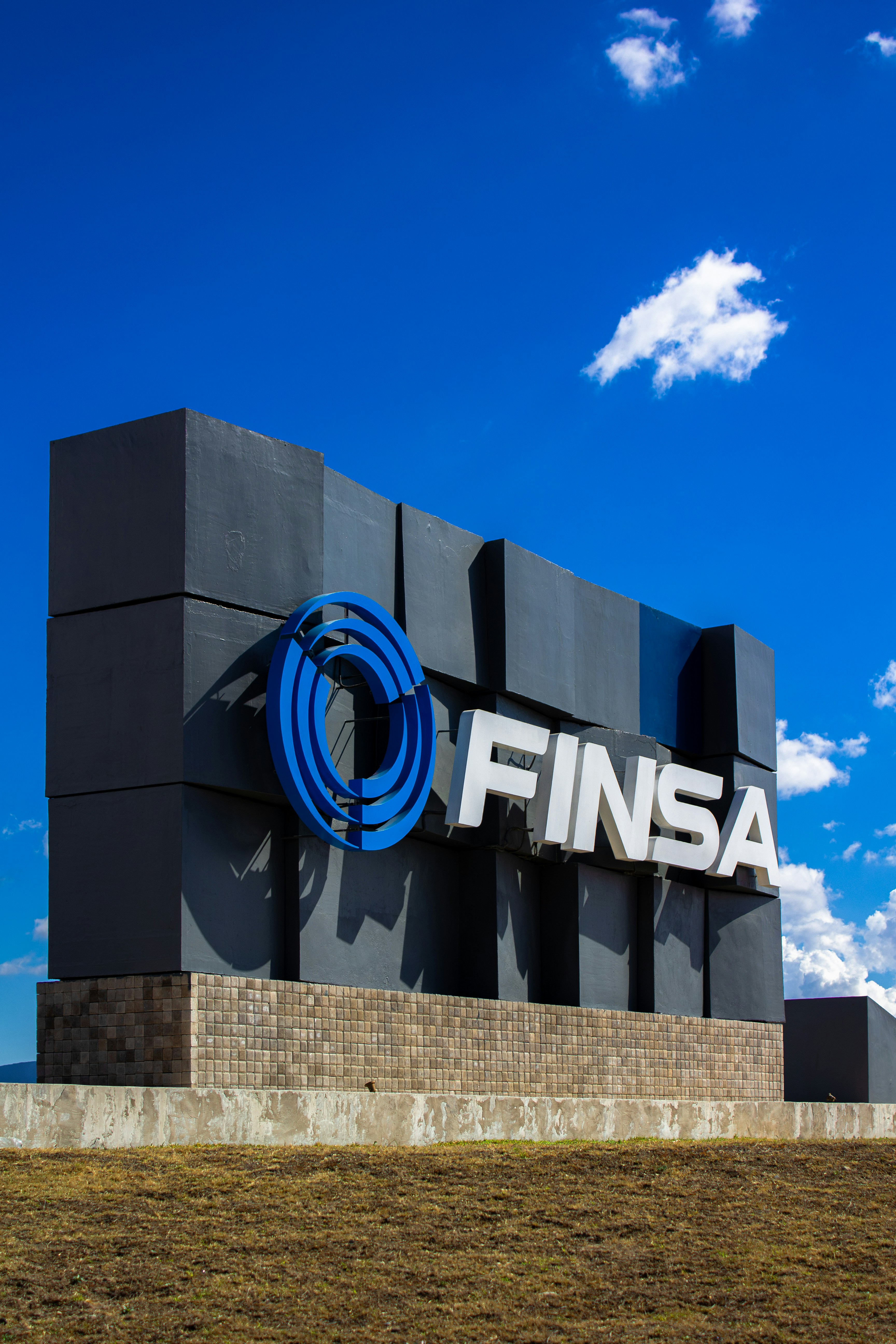 Solución Fintech: Guía para el desarrollo de software financiero