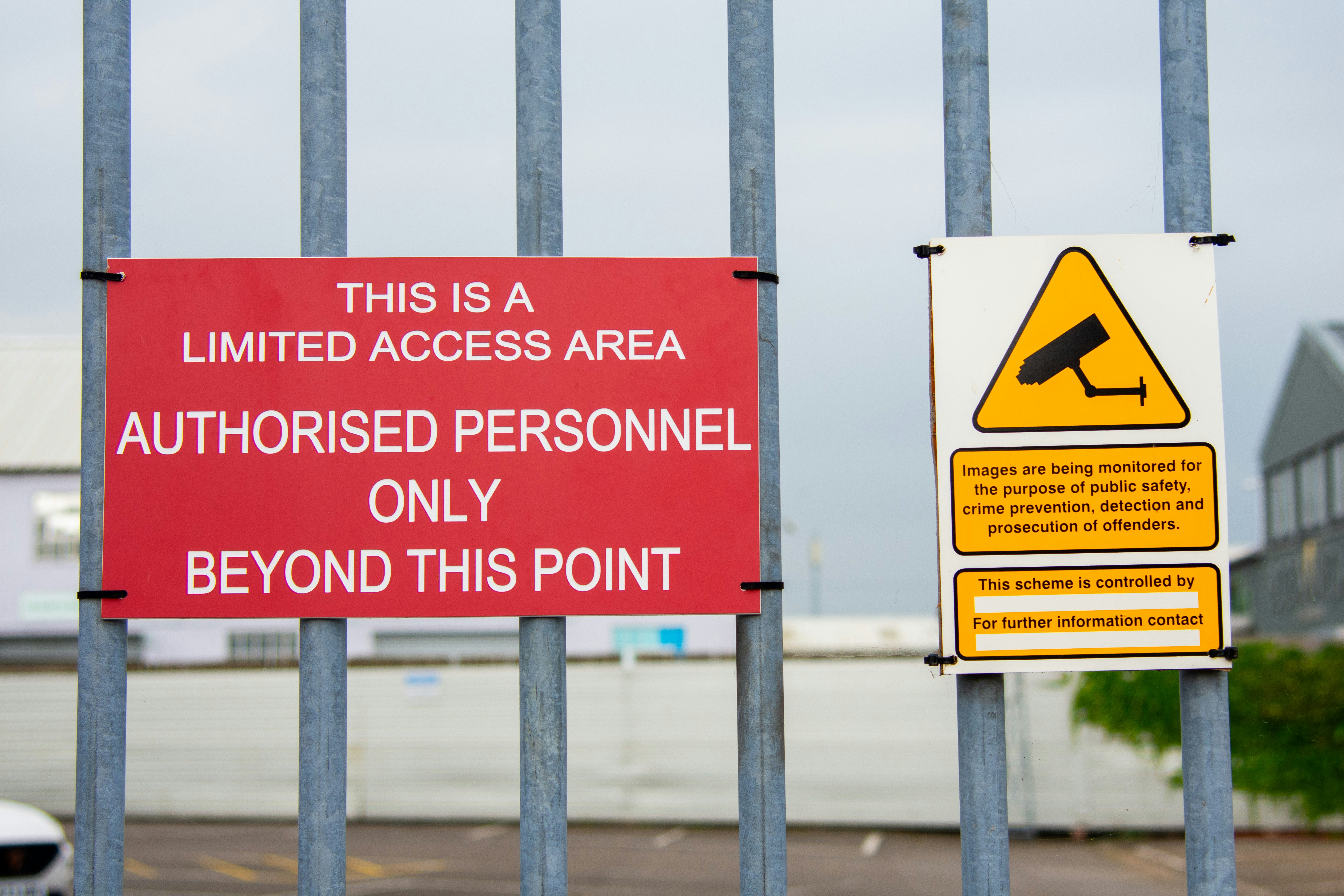 Cómo elegir un socio oficial de alertas de acceso sospechoso automatizadas: Guía completa