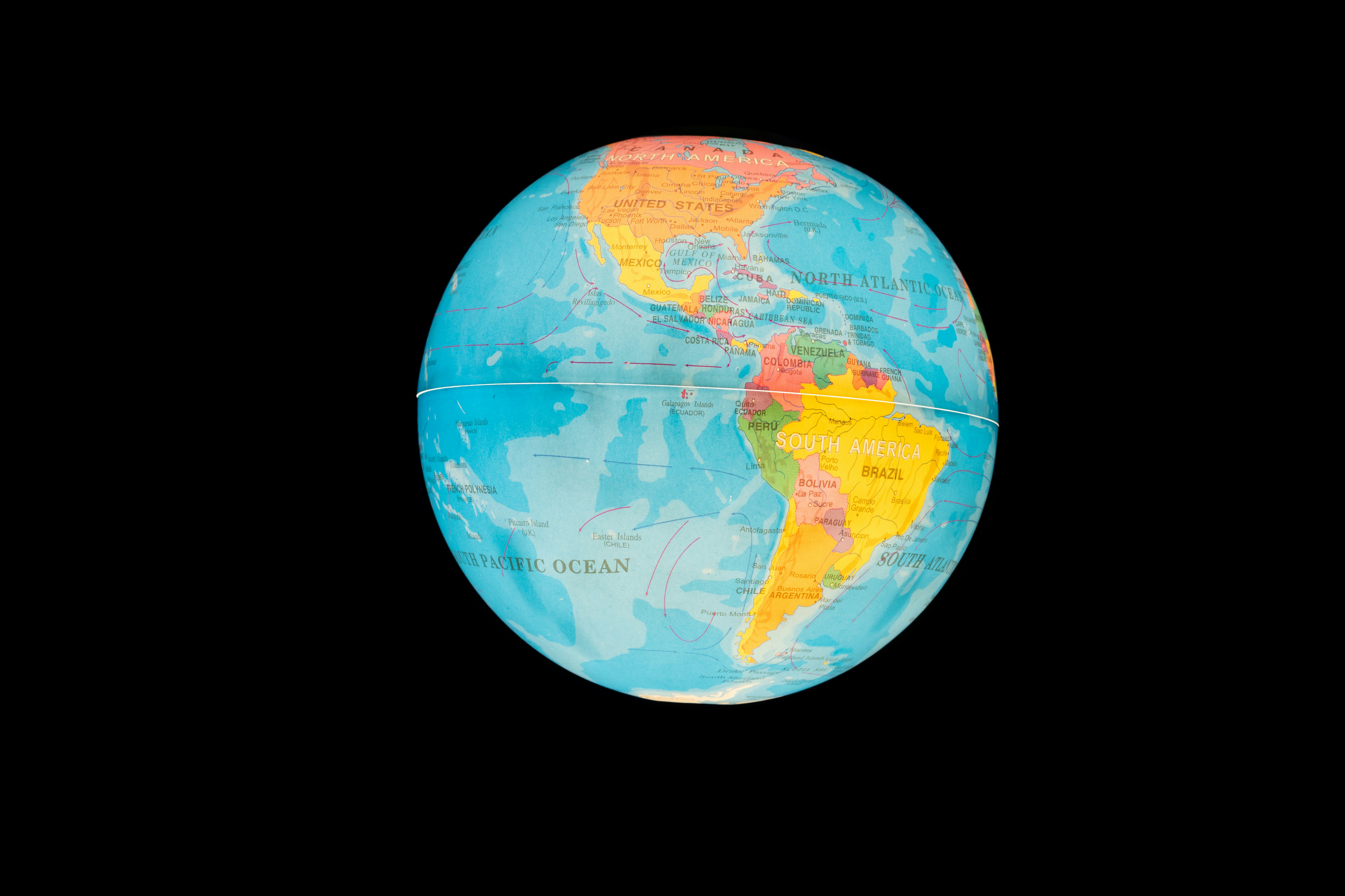 Más allá de la temperatura superficial terrestre: el aprendizaje automático espacial explicativo revela los efectos de la morfología urbana en el estrés térmico centrado en el ser humano