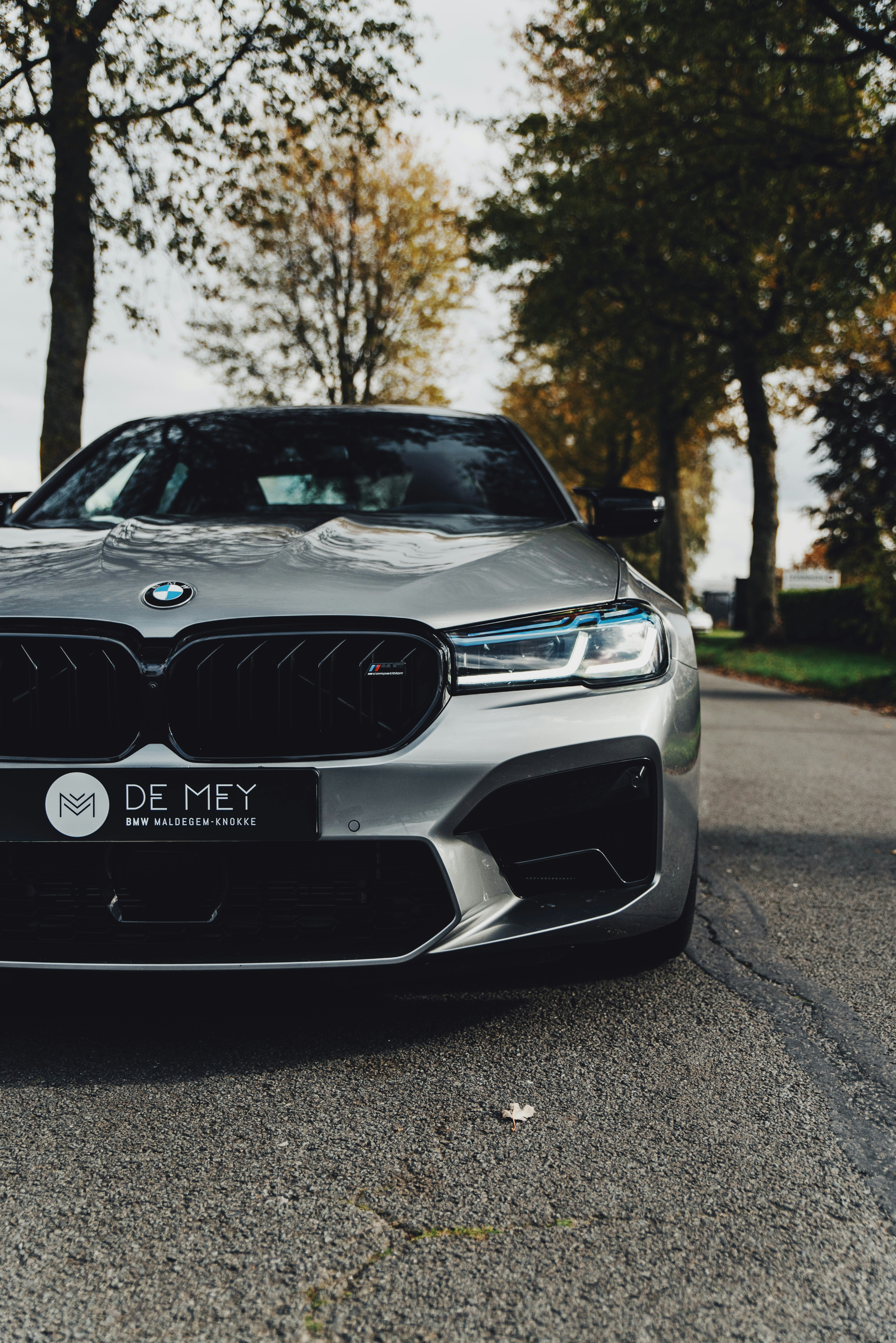 Este sedán deportivo Infiniti se siente como un BMW de la vieja escuela por menos