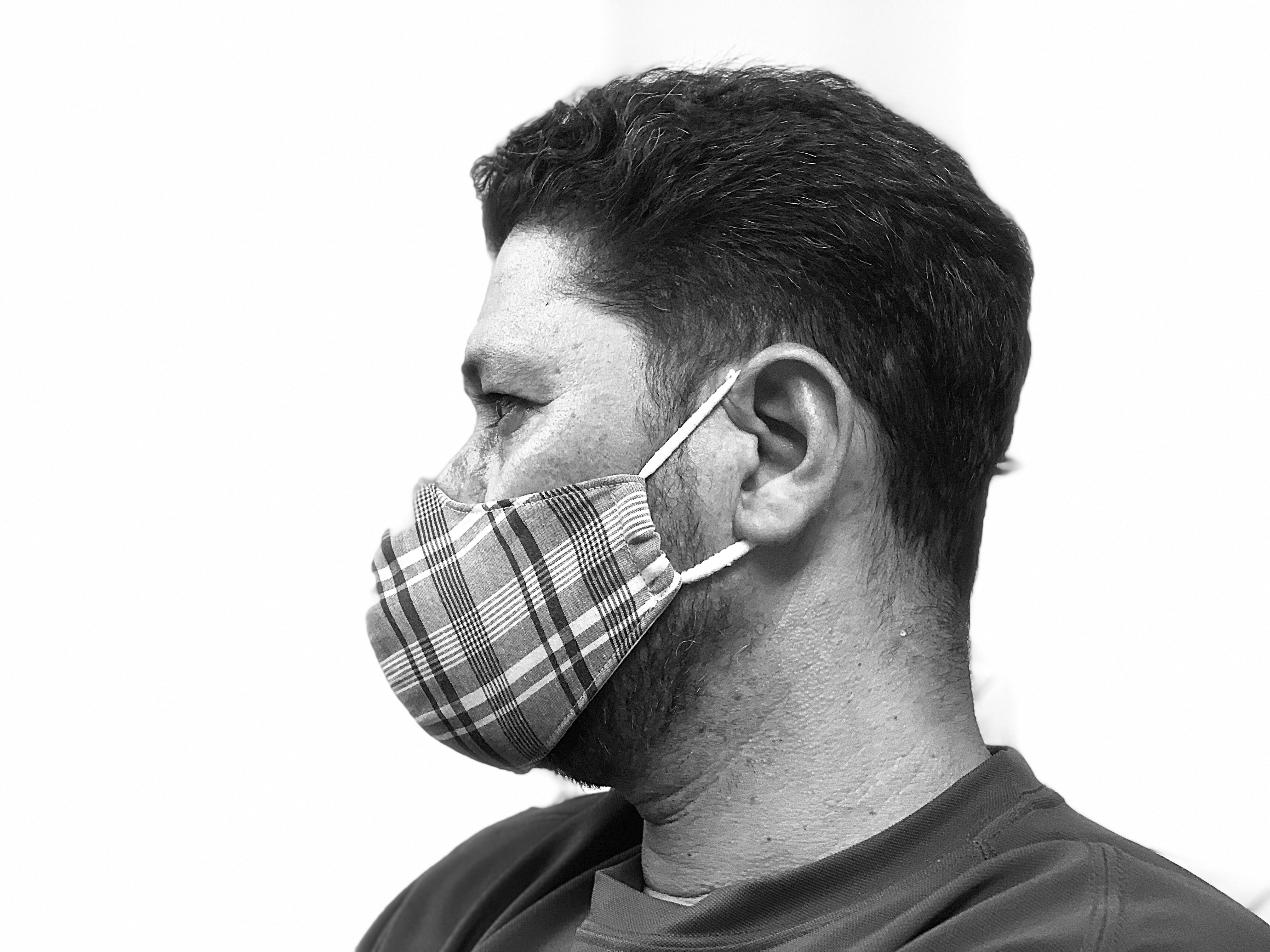 Informe del vigilante de la NASA agujerea los planes de aterrizaje lunar Artemis