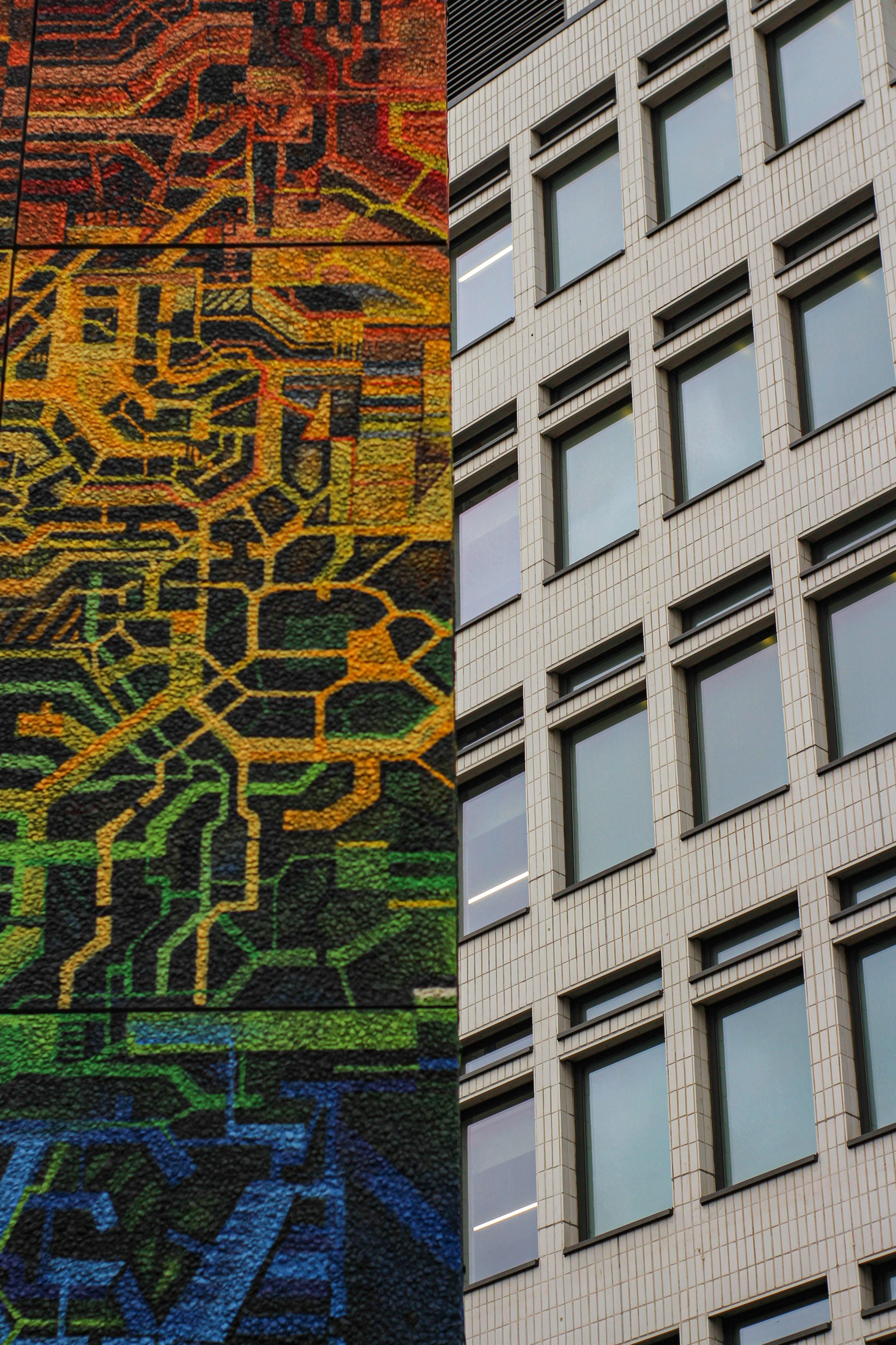 Agentes de IA vs Microservicios: Donde la Inteligencia se Encuentra con la Arquitectura