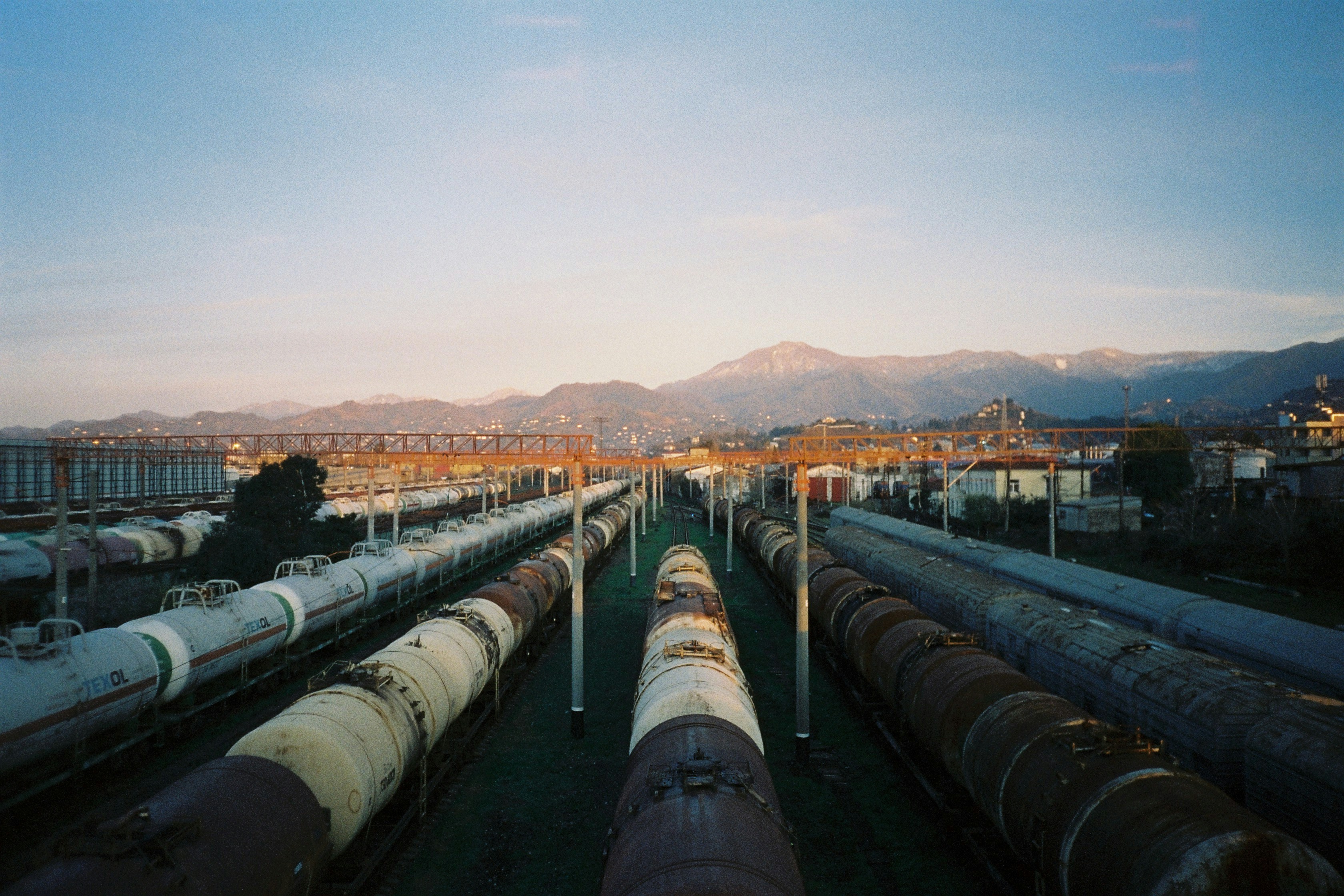pipeline integrando agents de LangChain y XGBoost para flujos de trabajo científico automatizados mediante aprendizaje de máquina inteligente con conversación