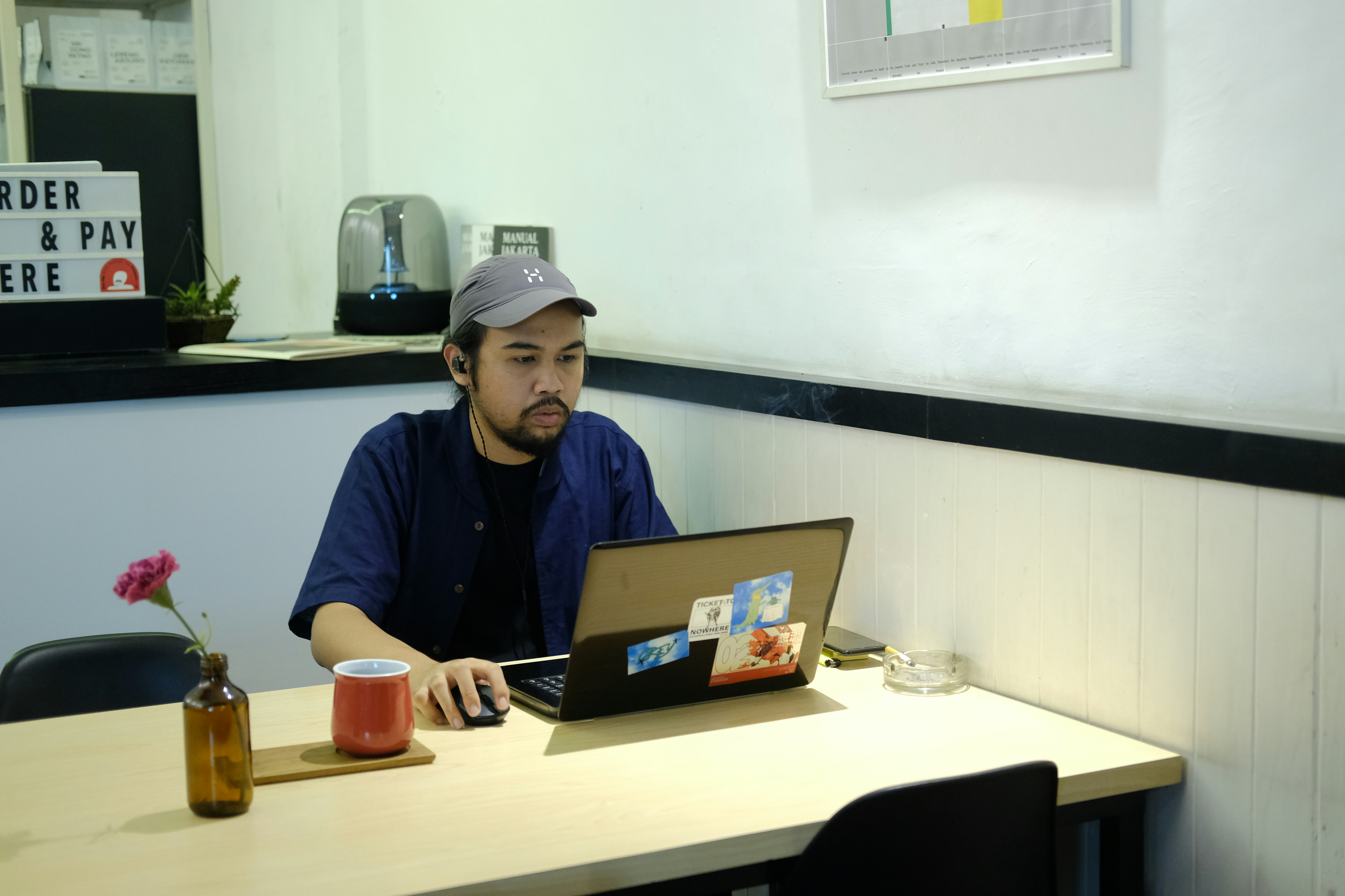 La inteligencia artificial colega: ¿Cómo la Inteligencia Generativa AI está reorganizando el entorno laboral moderno