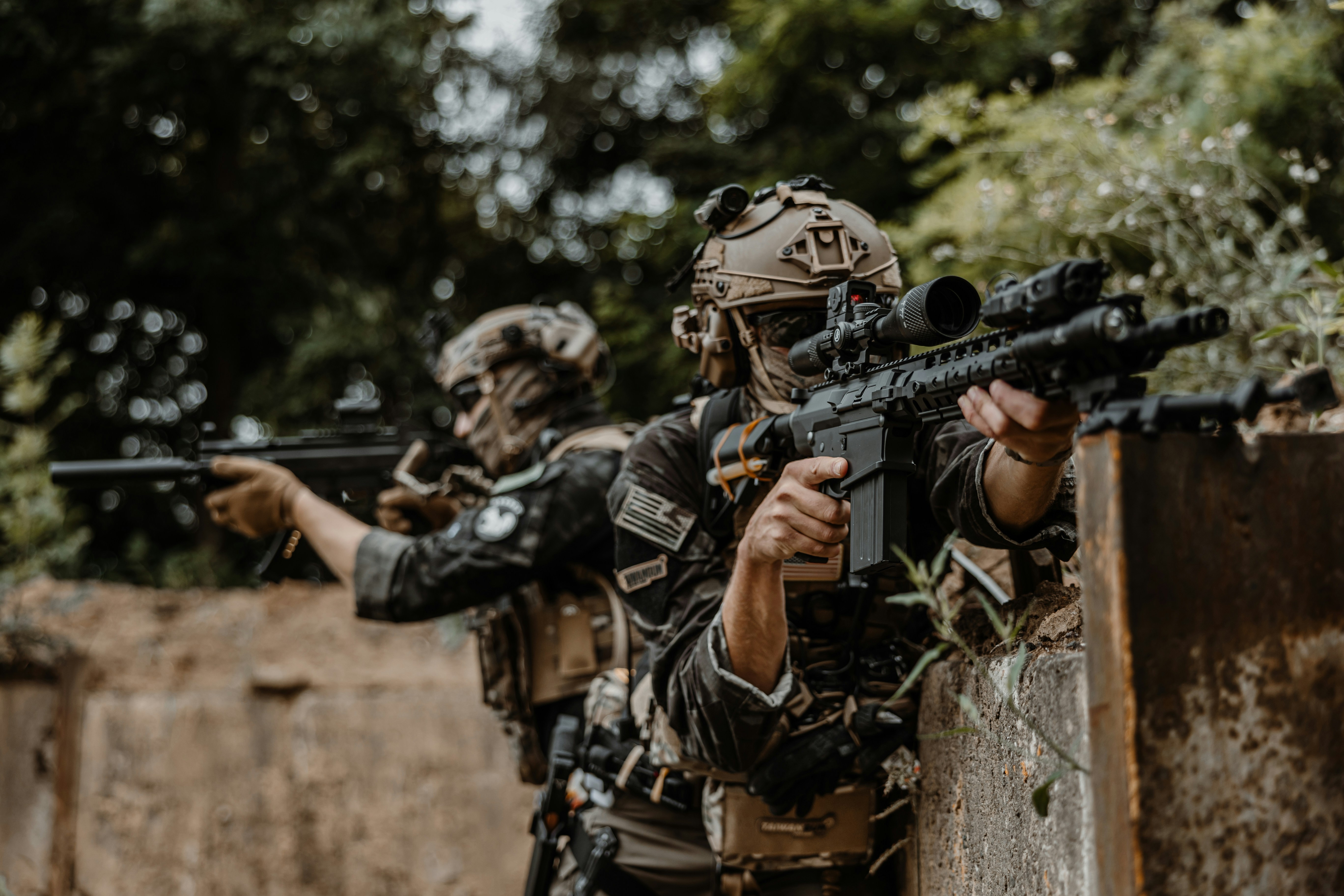 Investigadores de IA: liderar control de armas para mitigar riesgos militares