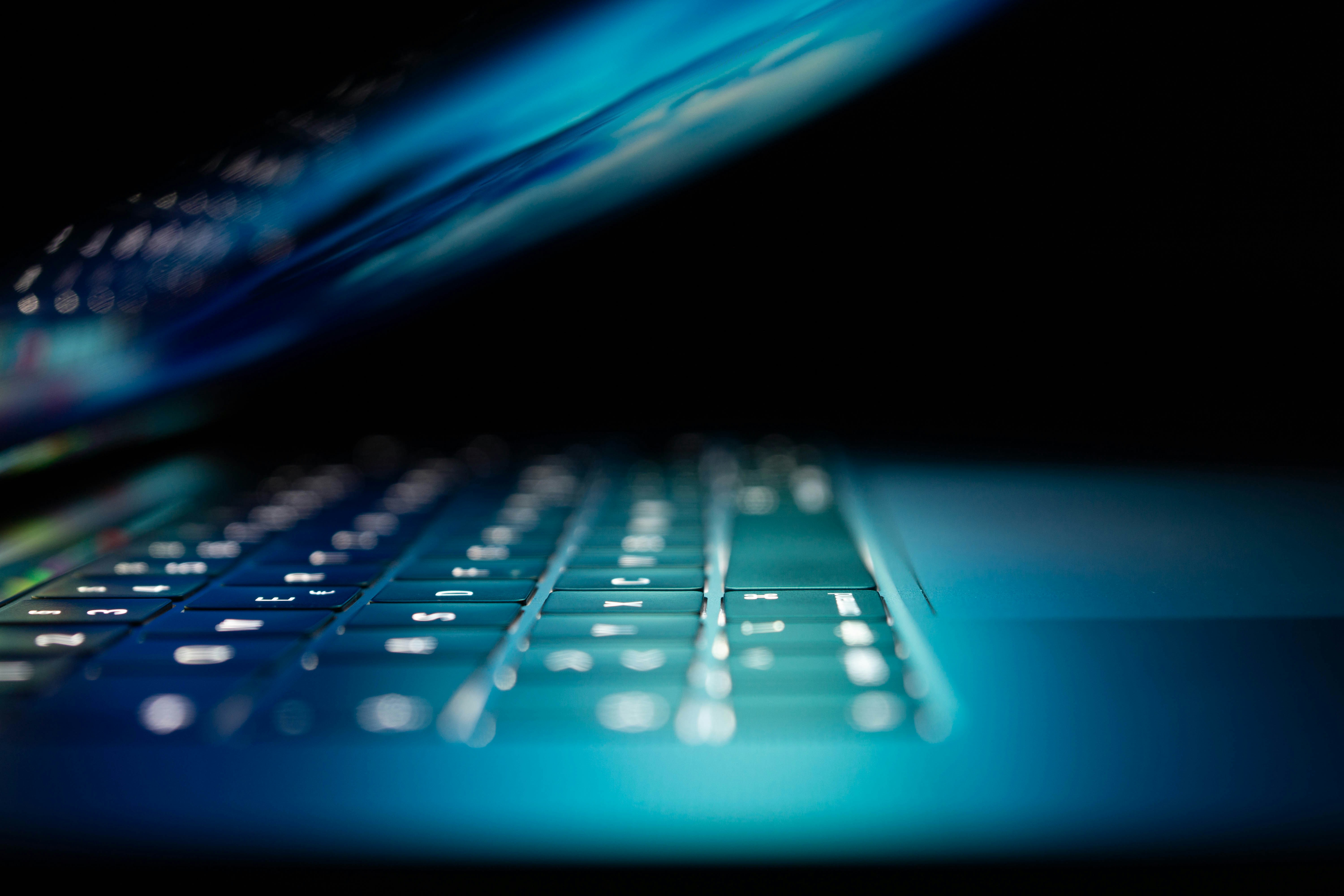 Keylogger en JavaScript: captura de teclas con Node.js