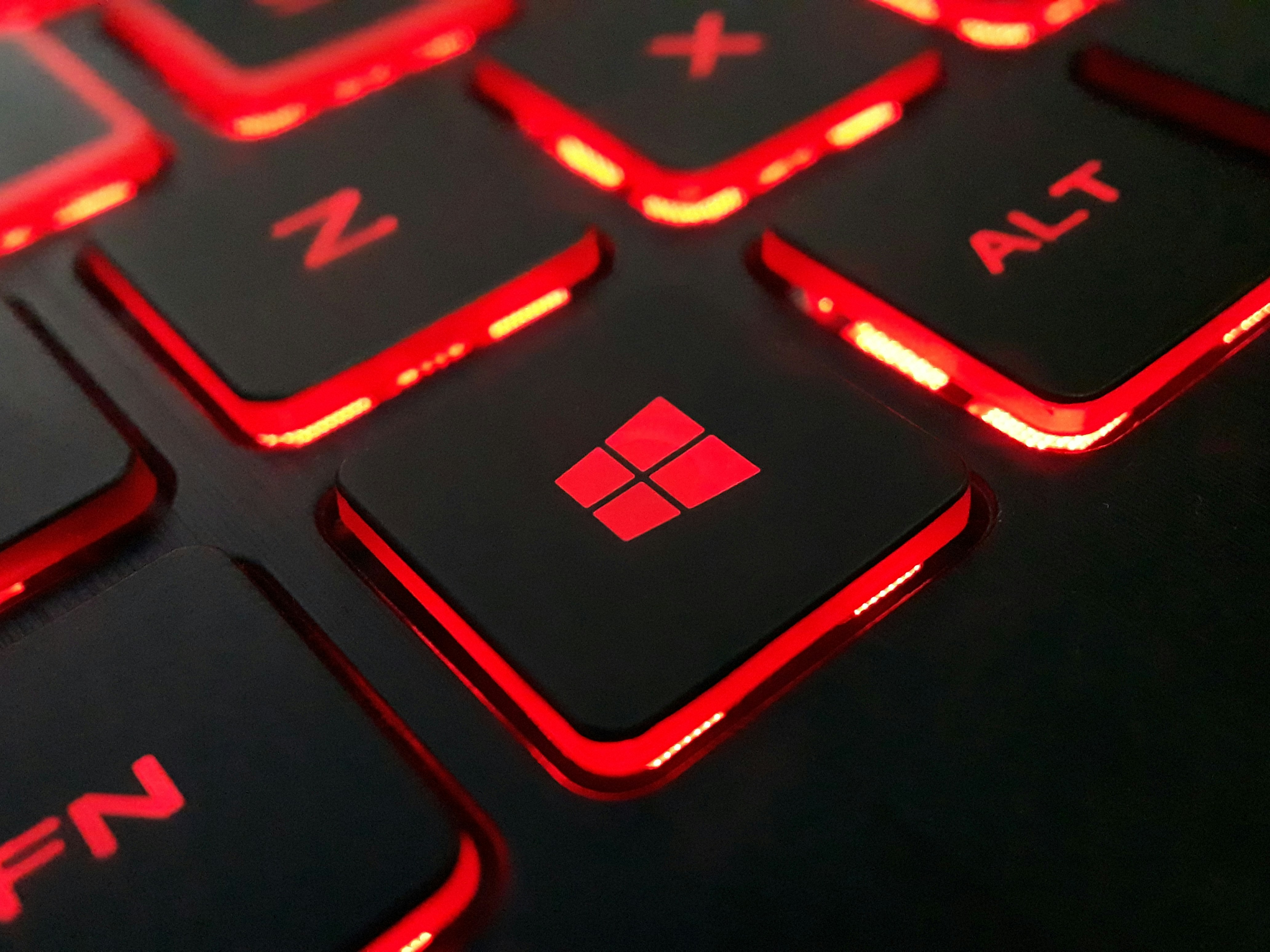 ¿Qué significa la advertencia de 'Código Rojo' de OpenAI para Microsoft?