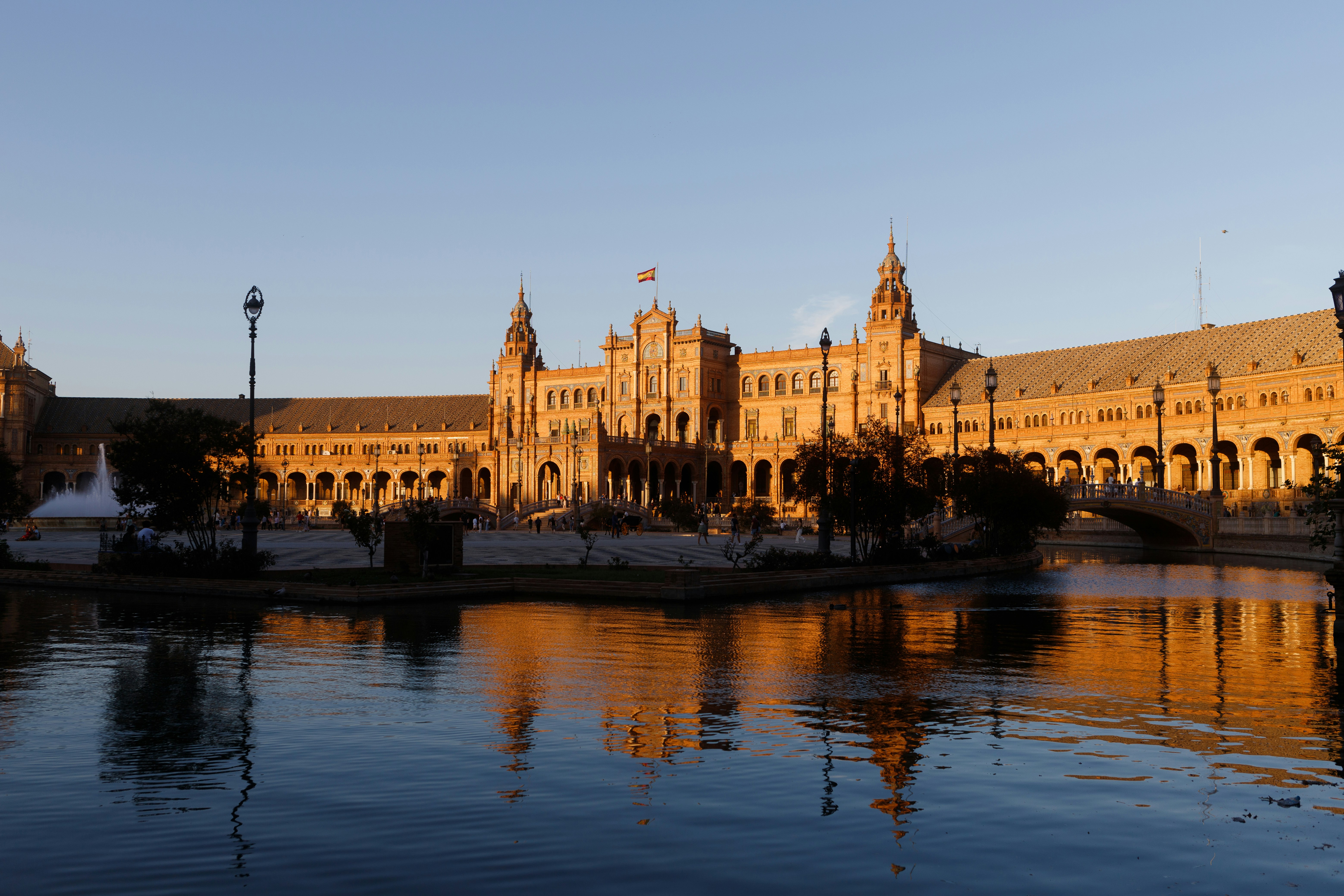 Las 100 mejores empresas para trabajador agente a bordo en Sevilla