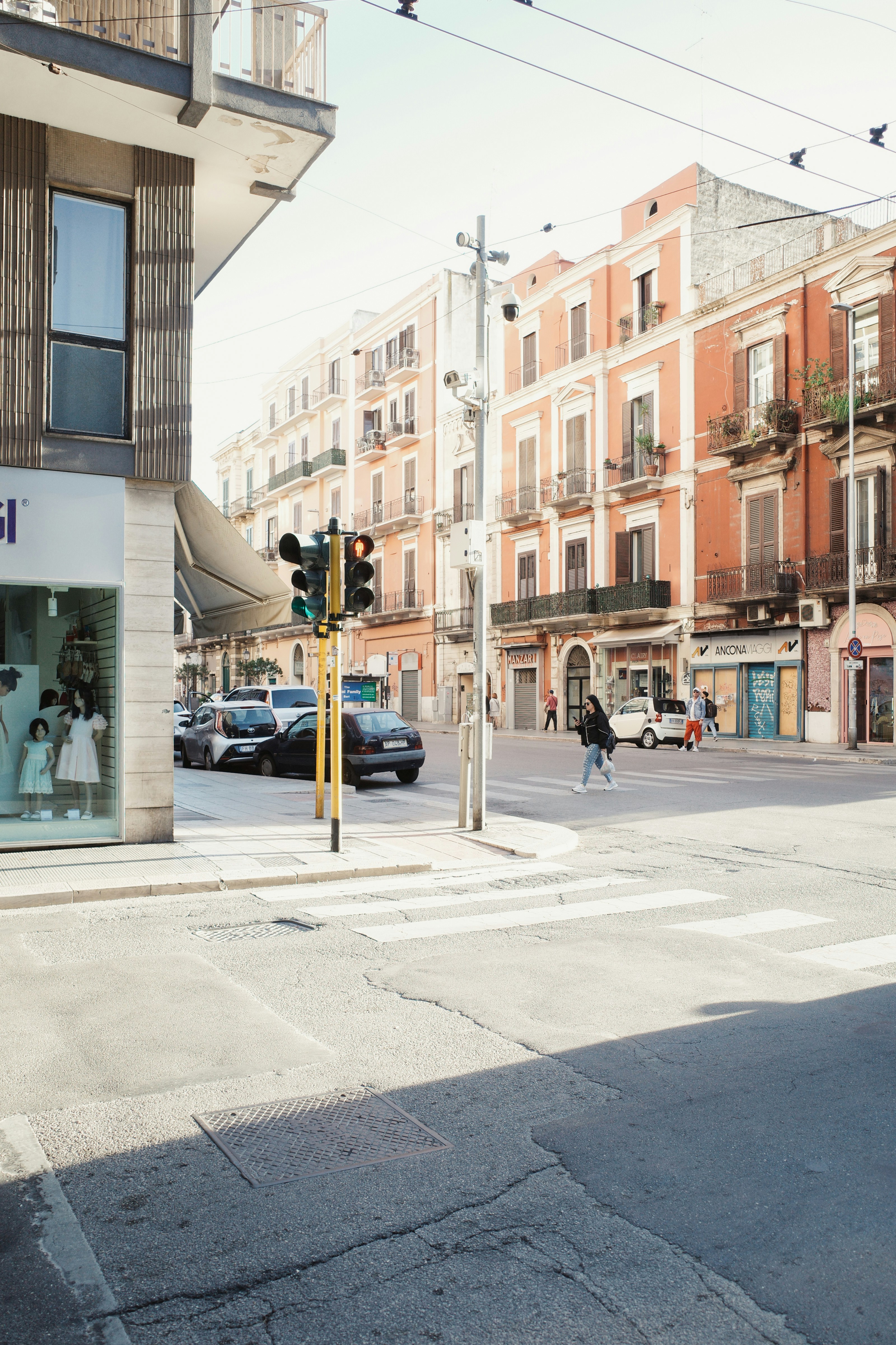 ¿Por qué las farmacias en Barcelona adoptan ERP personalizados para PYMES en 2024?