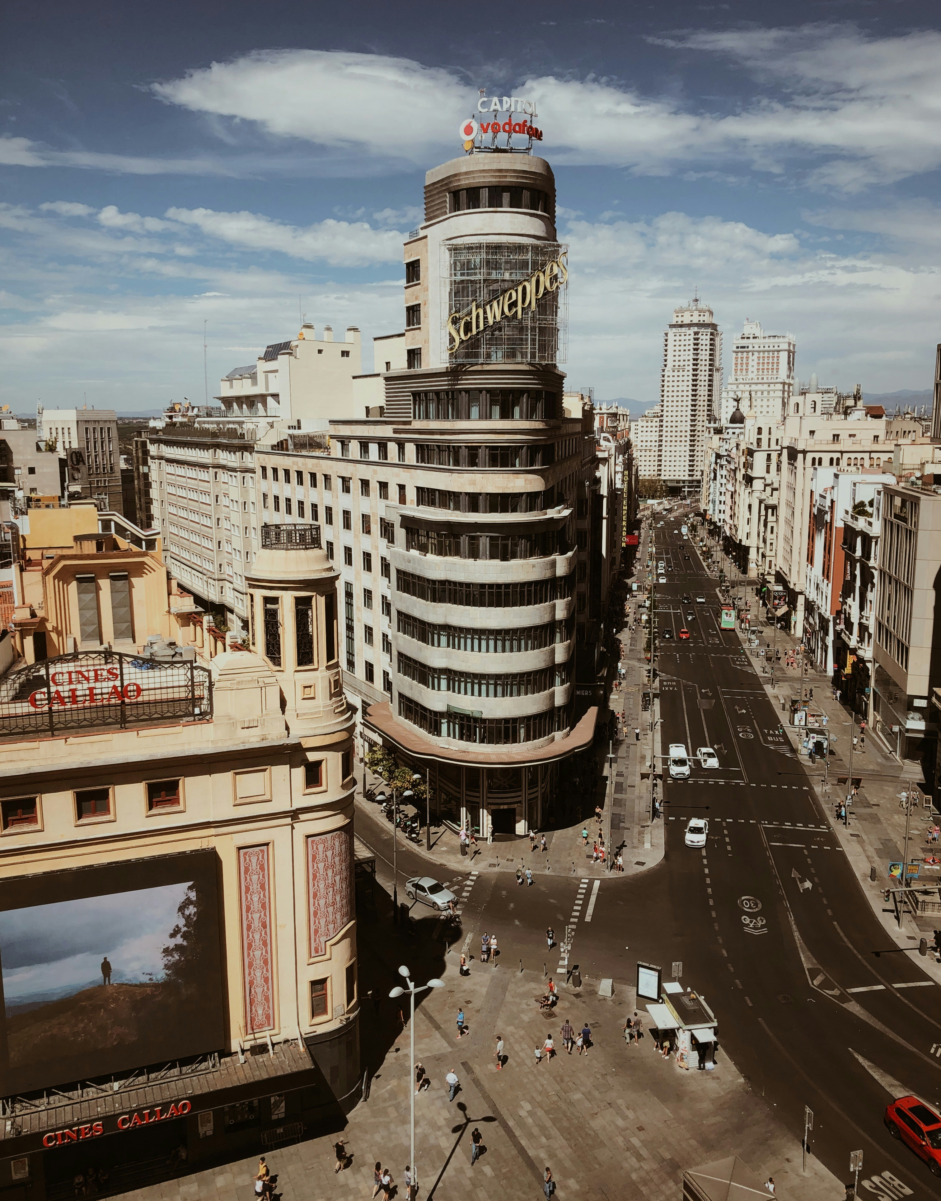 ¿Cuáles son las principales empresas de agencia de aplicaciones en Madrid y Barcelona en 2025?