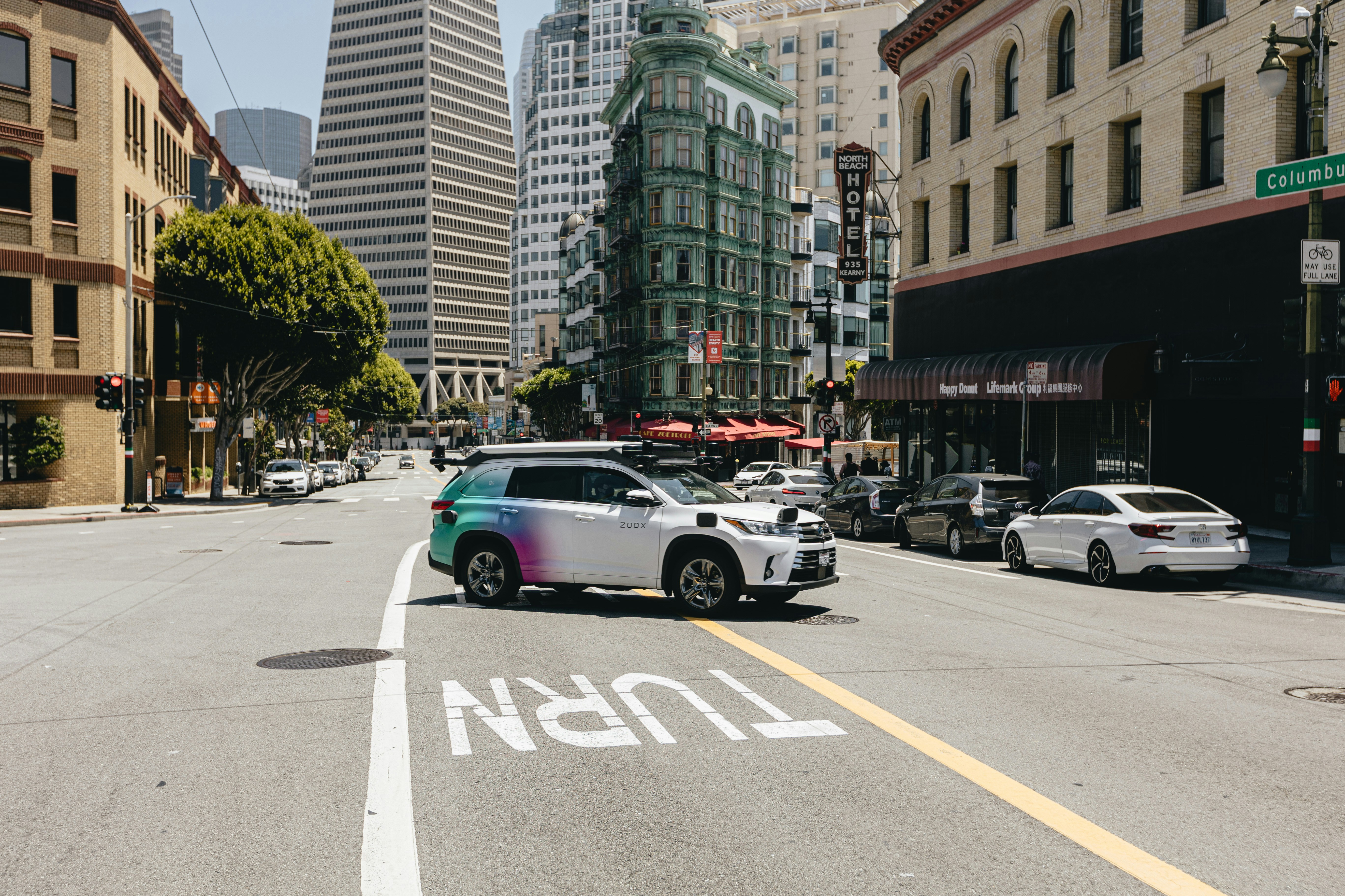 Servicio de Robotaxi de Waymo interrumpido en San Francisco: Lecciones aprendidas de un apagón en toda la ciudad