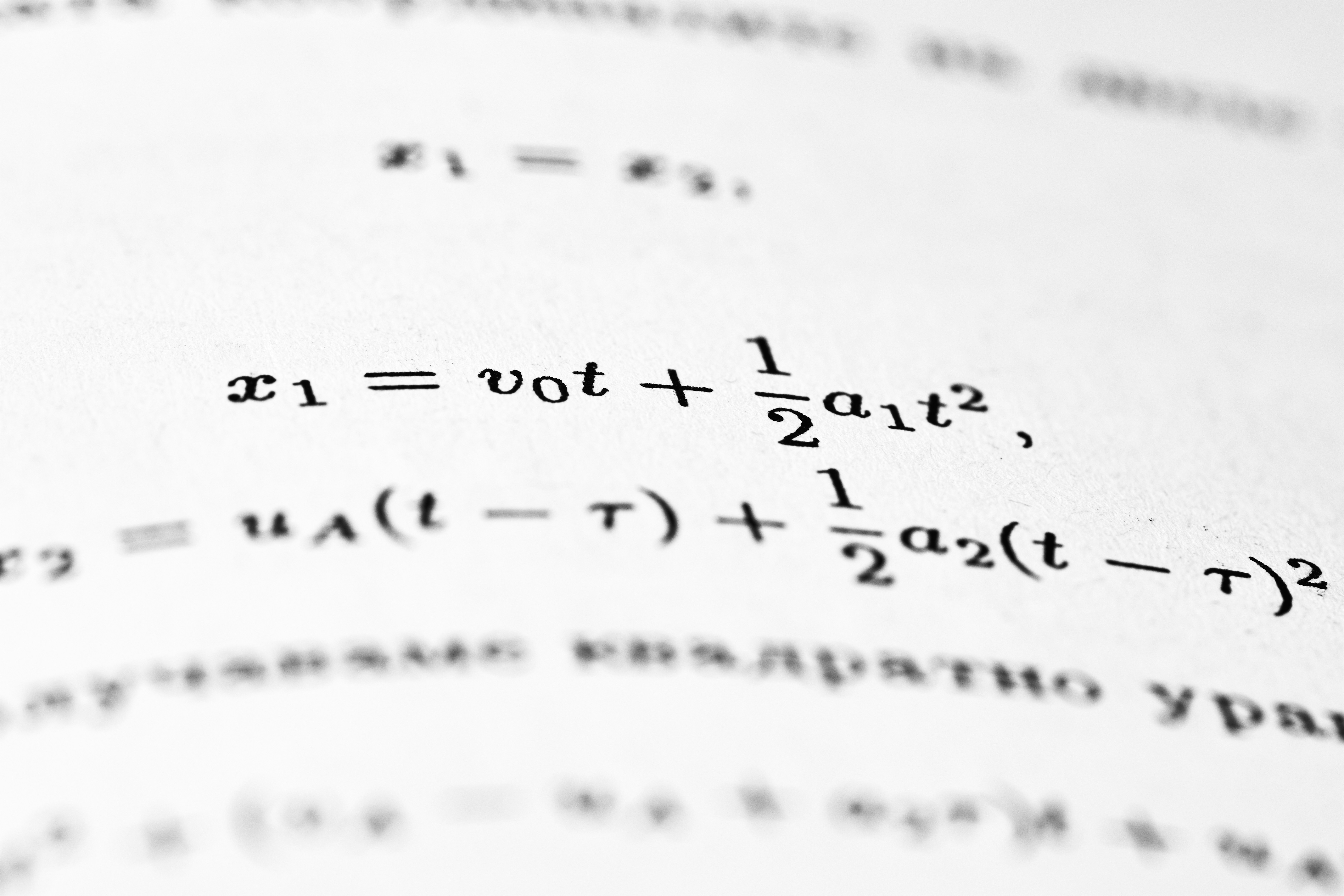 Límites del aprendizaje de dinámica lineal a partir de experimentos