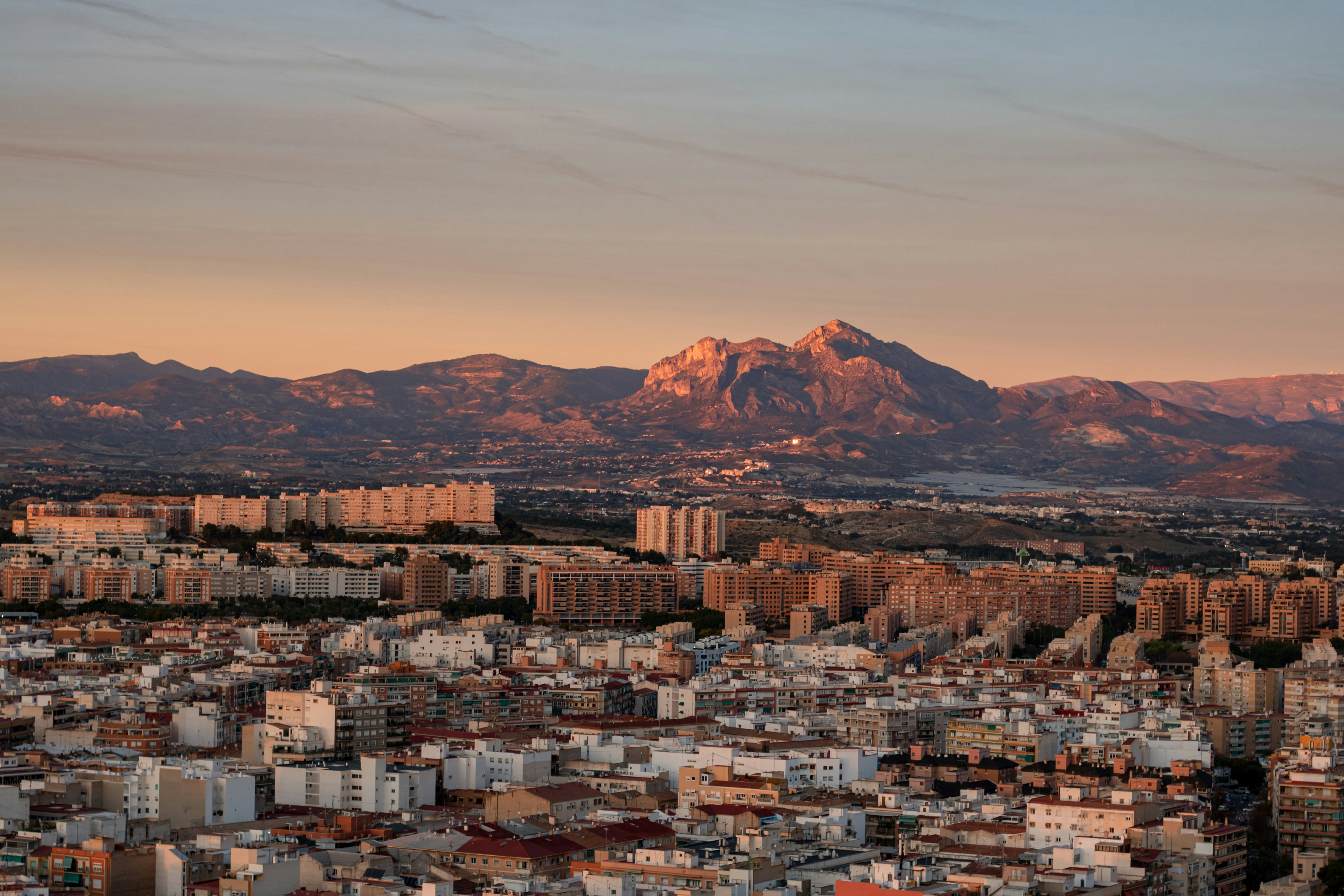 Portal para inversores con llamadas de capital en Alicante: Preguntas y respuestas 2026