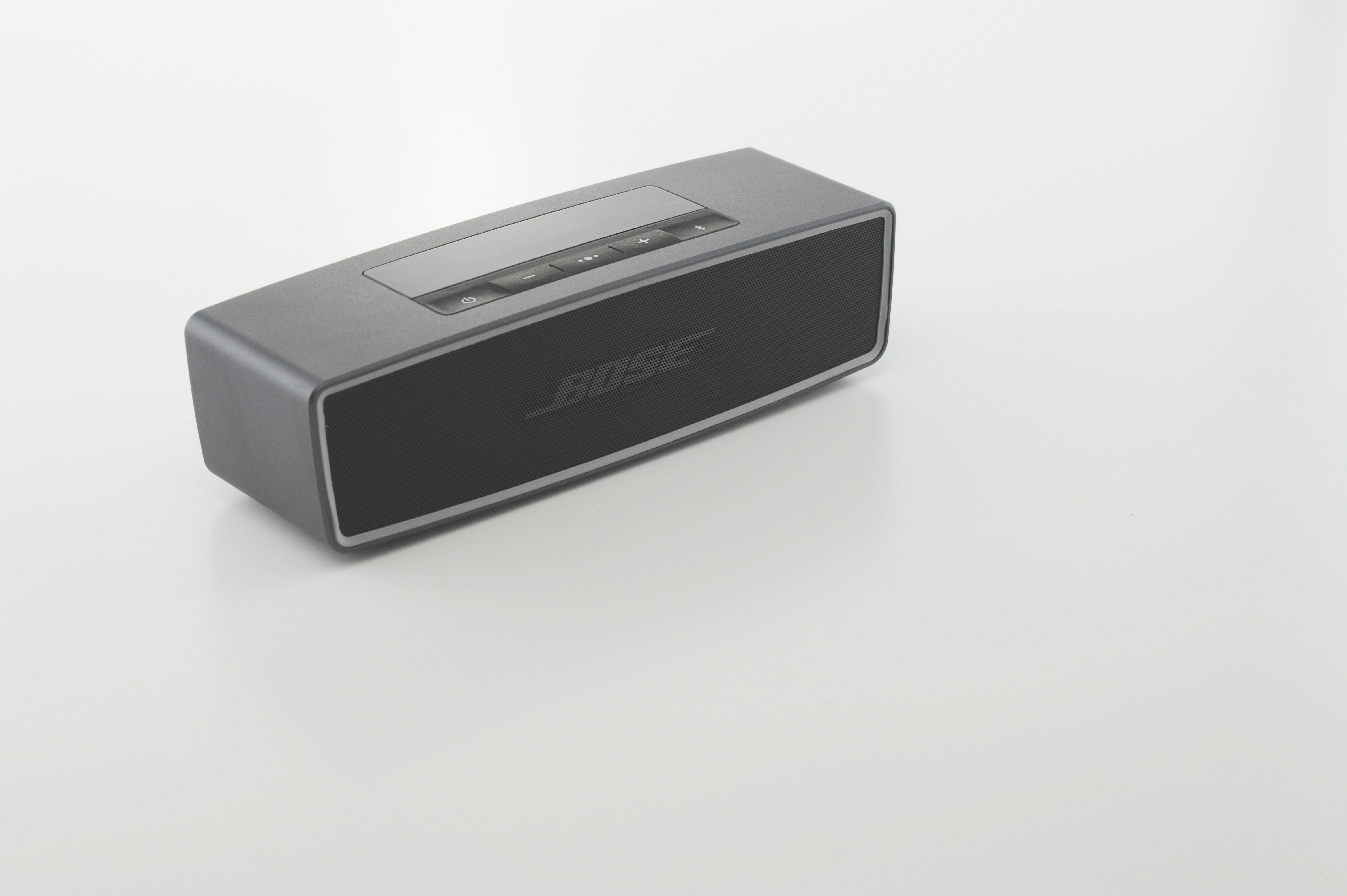 ¡El Bose SoundLink Micro está a $99 - su precio más bajo hasta ahora!