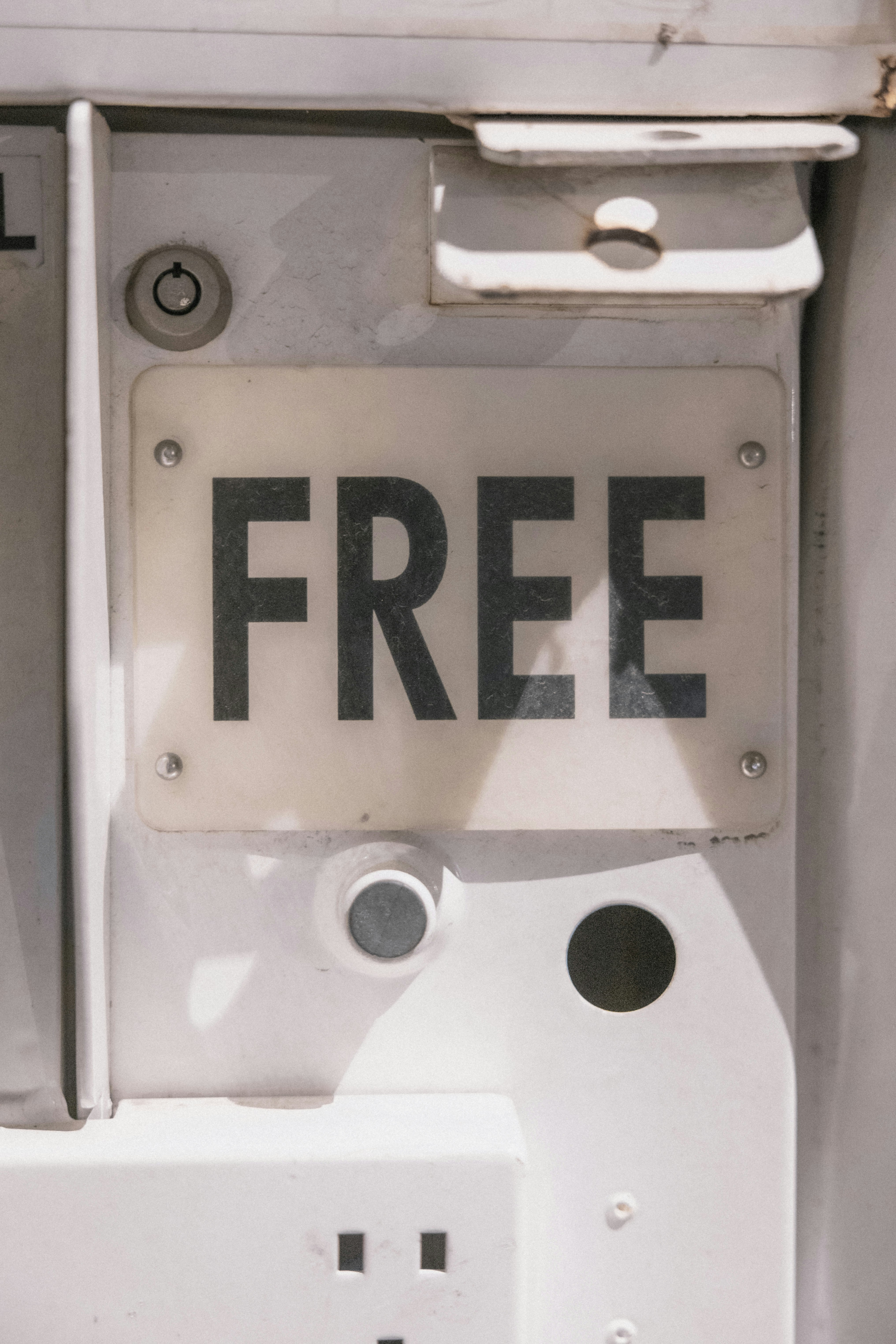 Los verdaderos límites de la automatización "gratuita" de n8n: Lo que necesitas saber antes de lanzar a producción