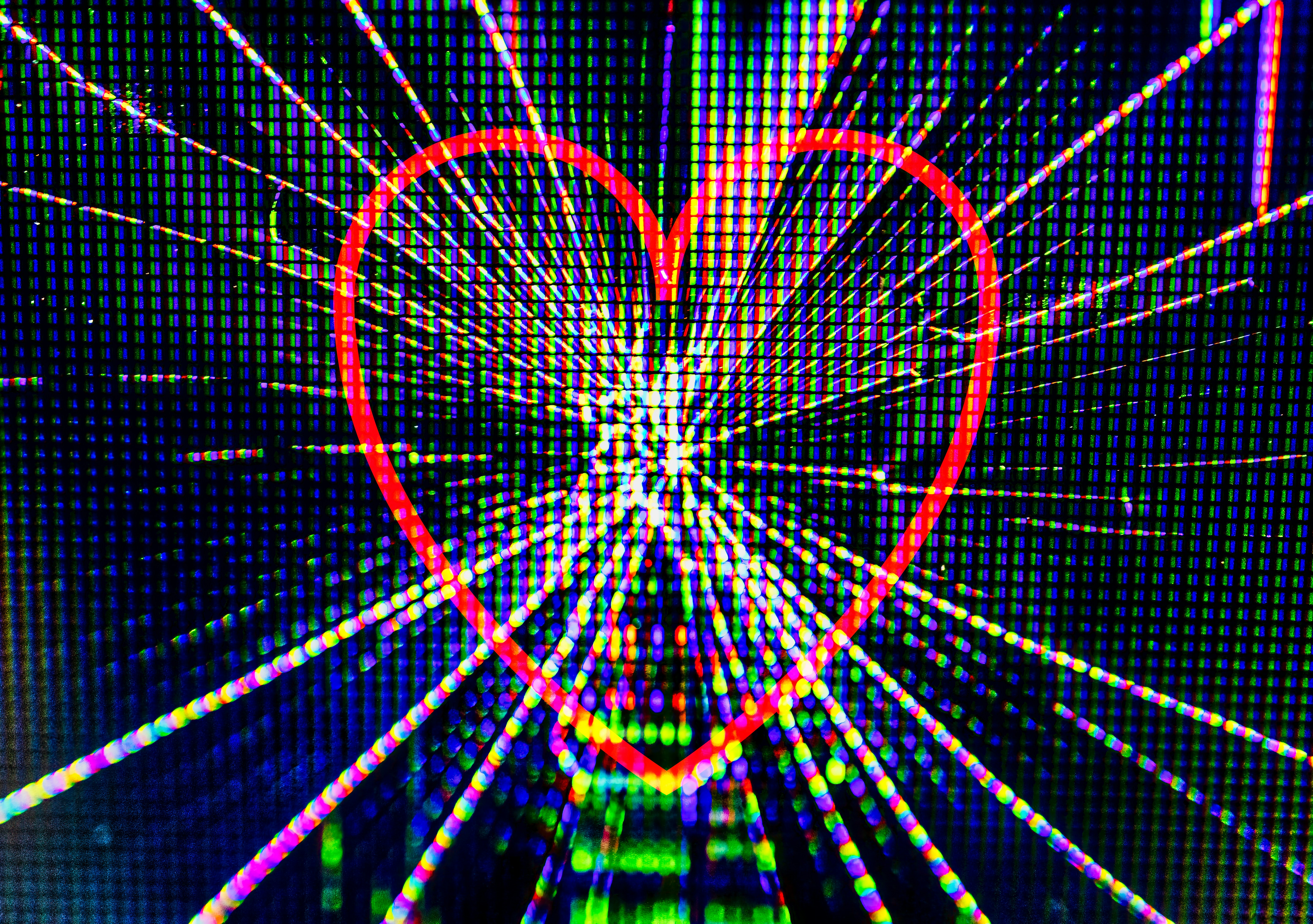 HEART: Un marco de telemonitoreo adaptativo en tiempo real de alta eficiencia para la transmisión segura de señales de electrocardiograma mediante cifrado caótico