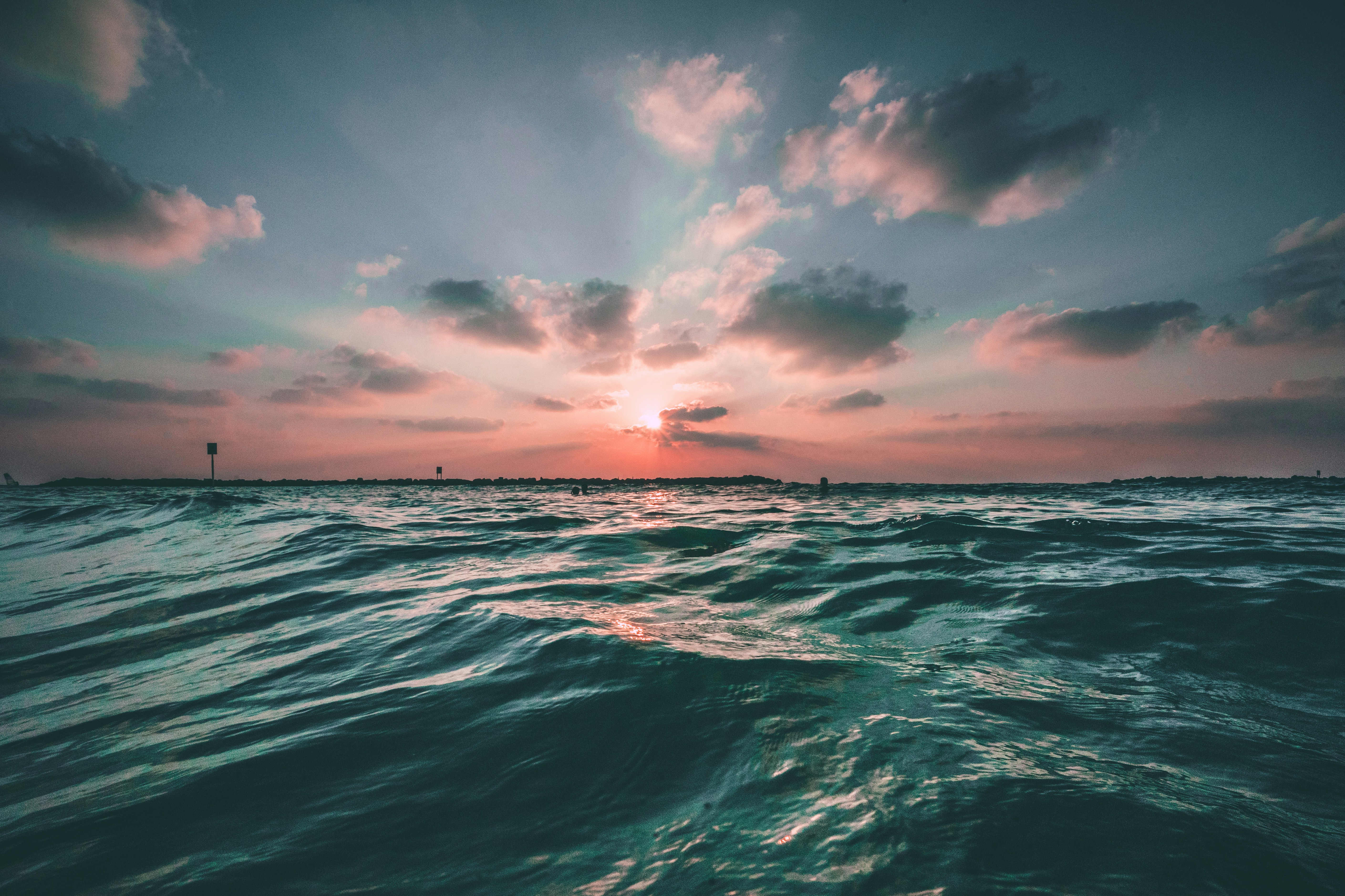 Marco NVAR Adaptativo mejorado con PCA para pronóstico de SST en el Mar del Este