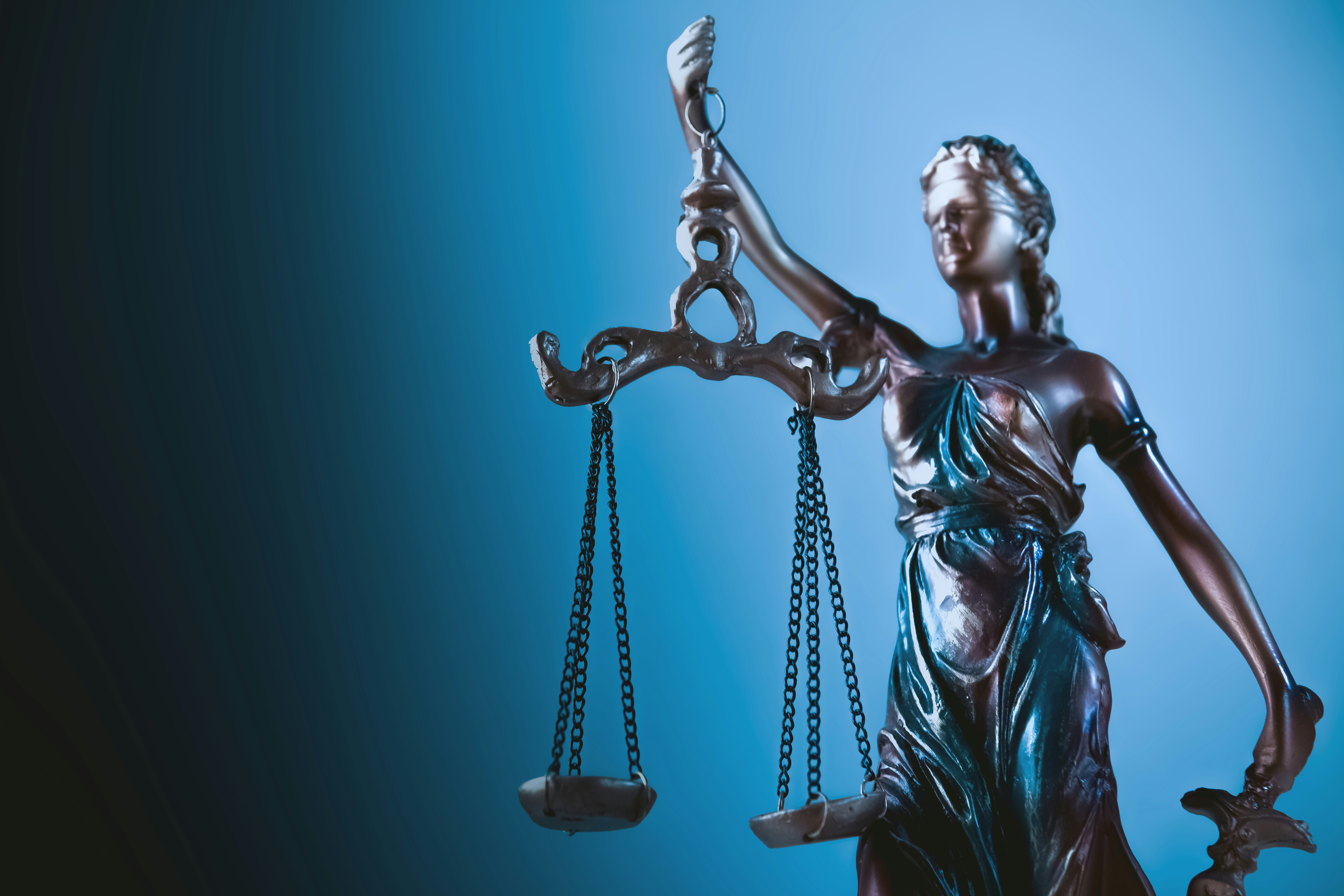 Medidas para garantizar la fiabilidad del software legal personalizado