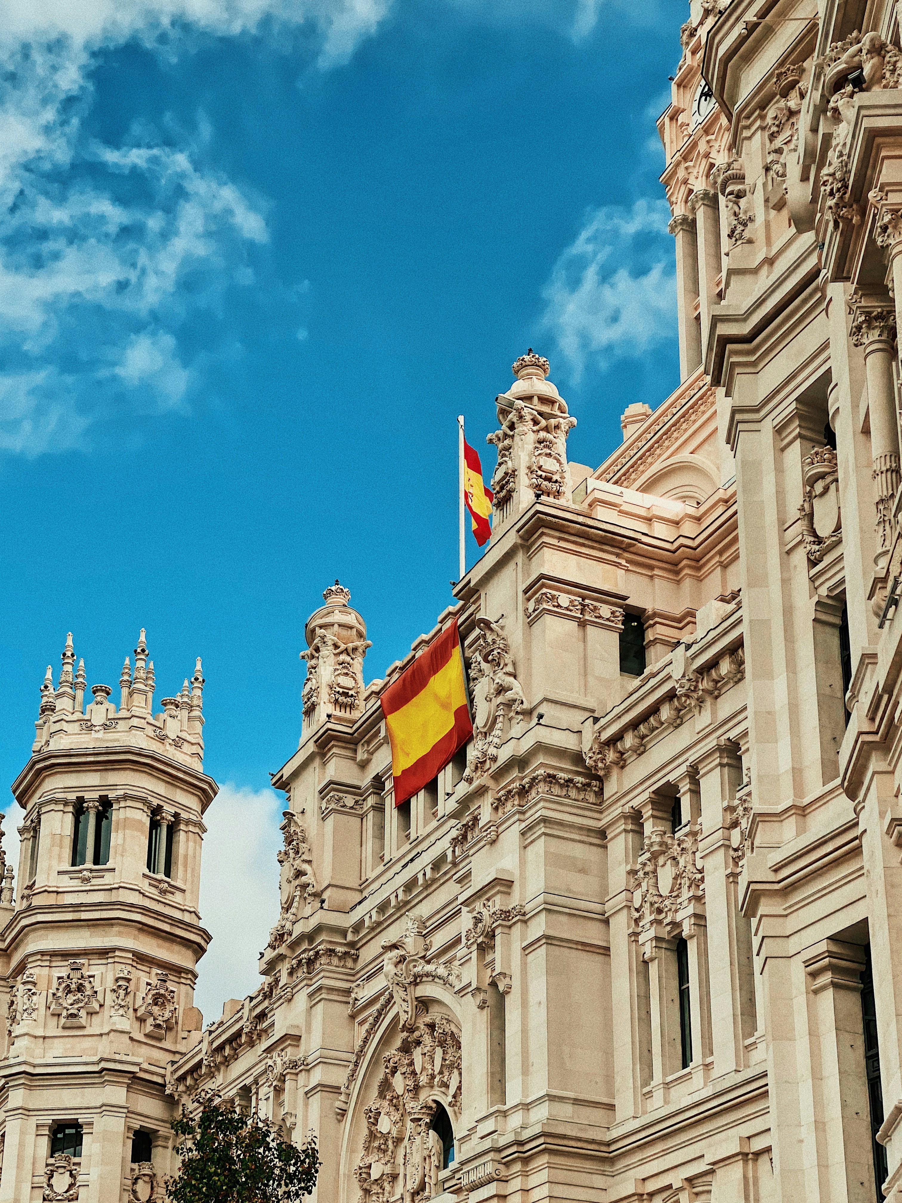 Mejor empresa para portal estudiantil con pagos en España 2026