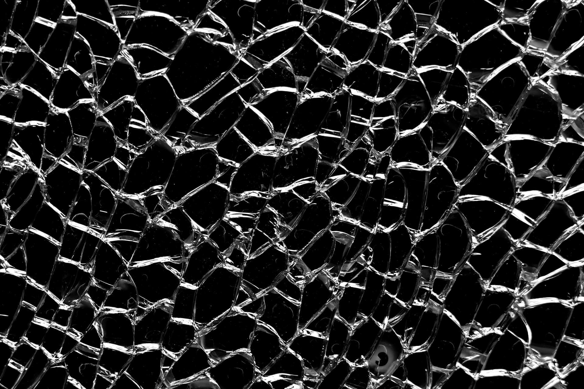 Mejora de la estabilidad criogénica mediante mezcla de polímeros adaptativos y refuerzo de nanocompuestos