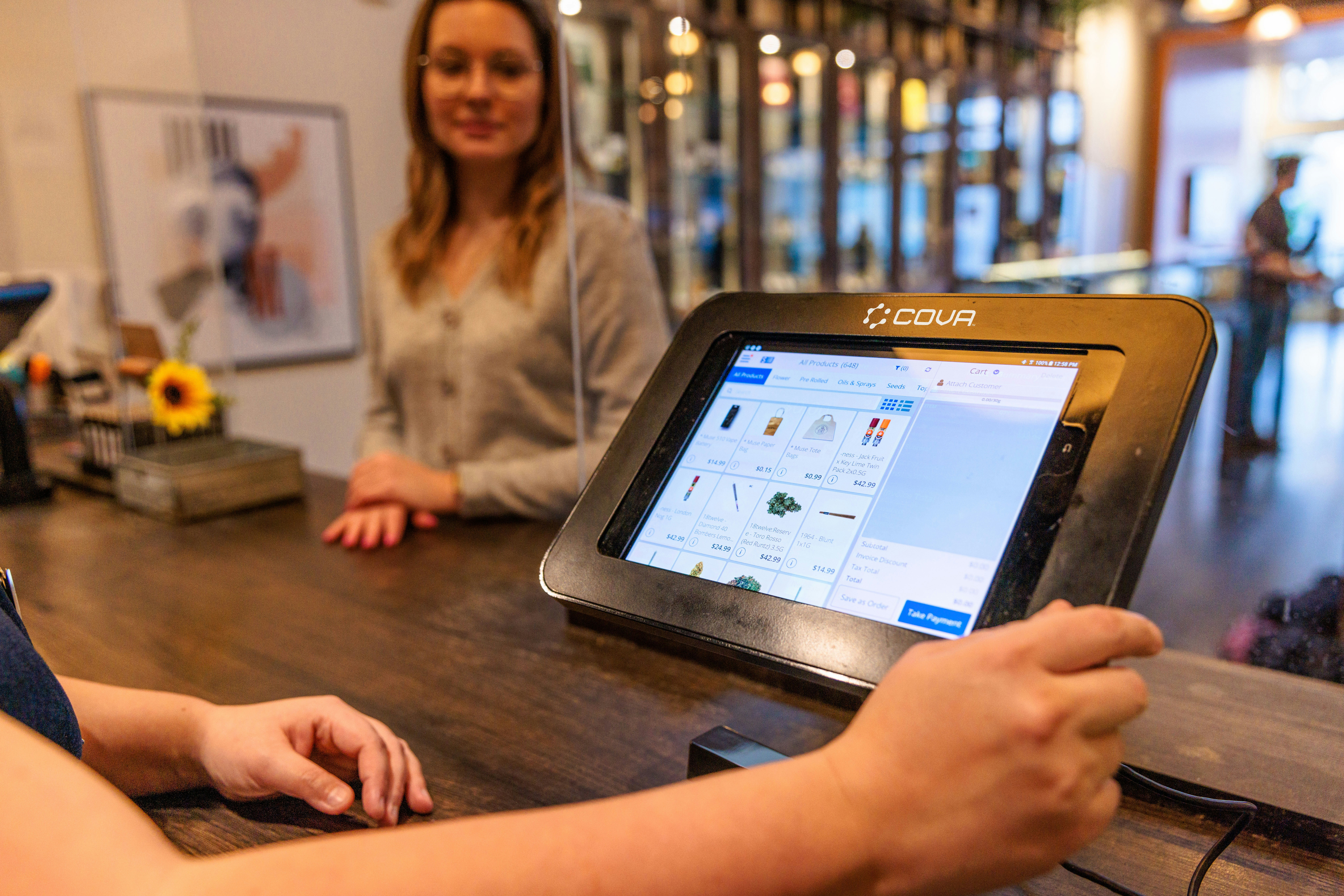 Zendesk mejora la innovación de la inteligencia artificial para transformar la experiencia del servicio al cliente