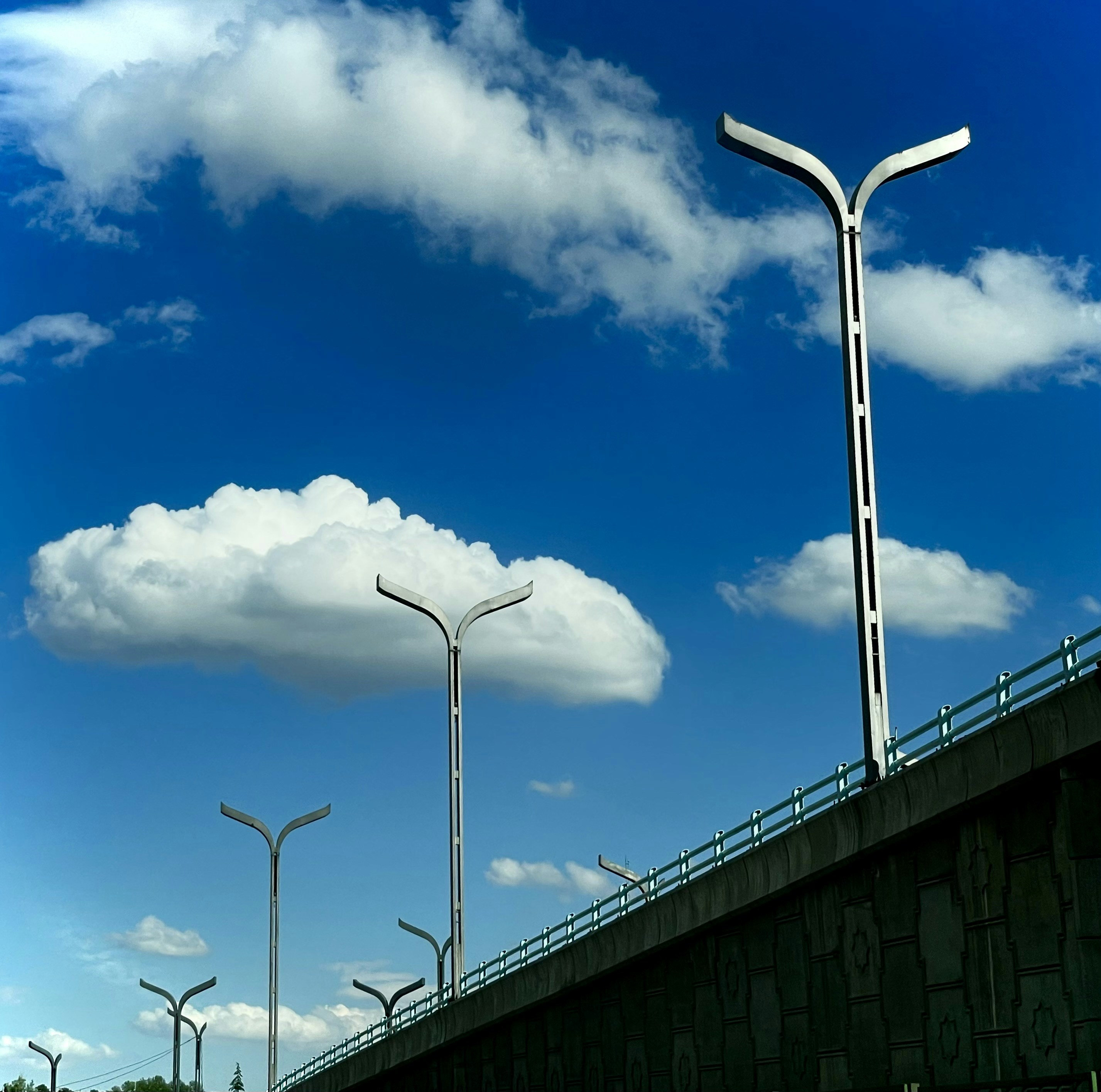 ¿Puede la gestión de la infraestructura en la nube para empresas ayudar a optimizar los flujos de trabajo?