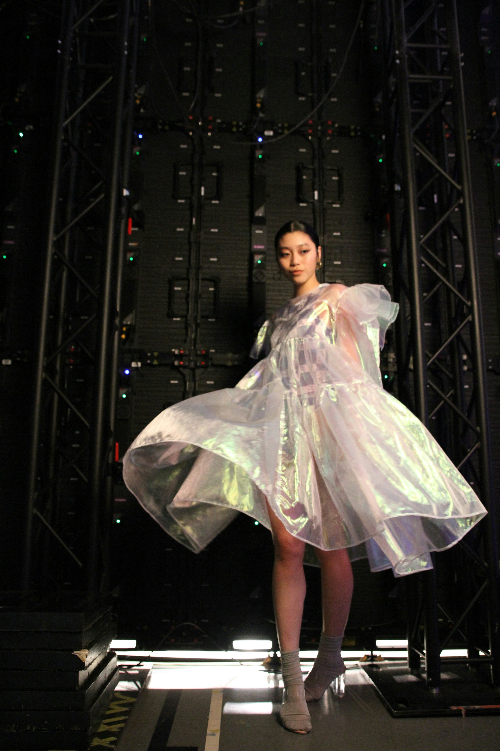 Tesis: MindsEye Amazon - La Nube de Moda Integrada con el Flujo