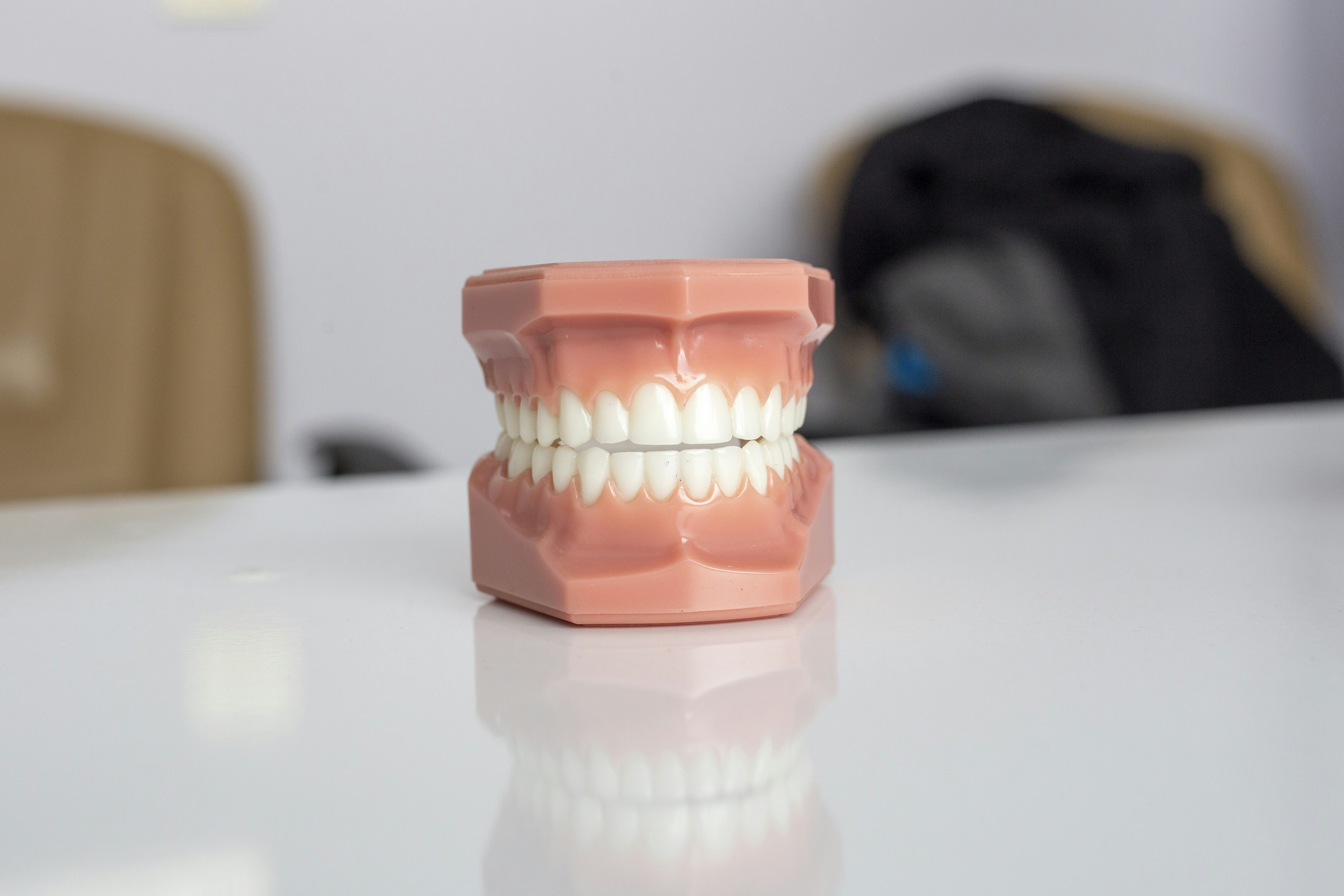 Modelado 3D Oral con Distribución de Vértices Mejorada por Correspondencias