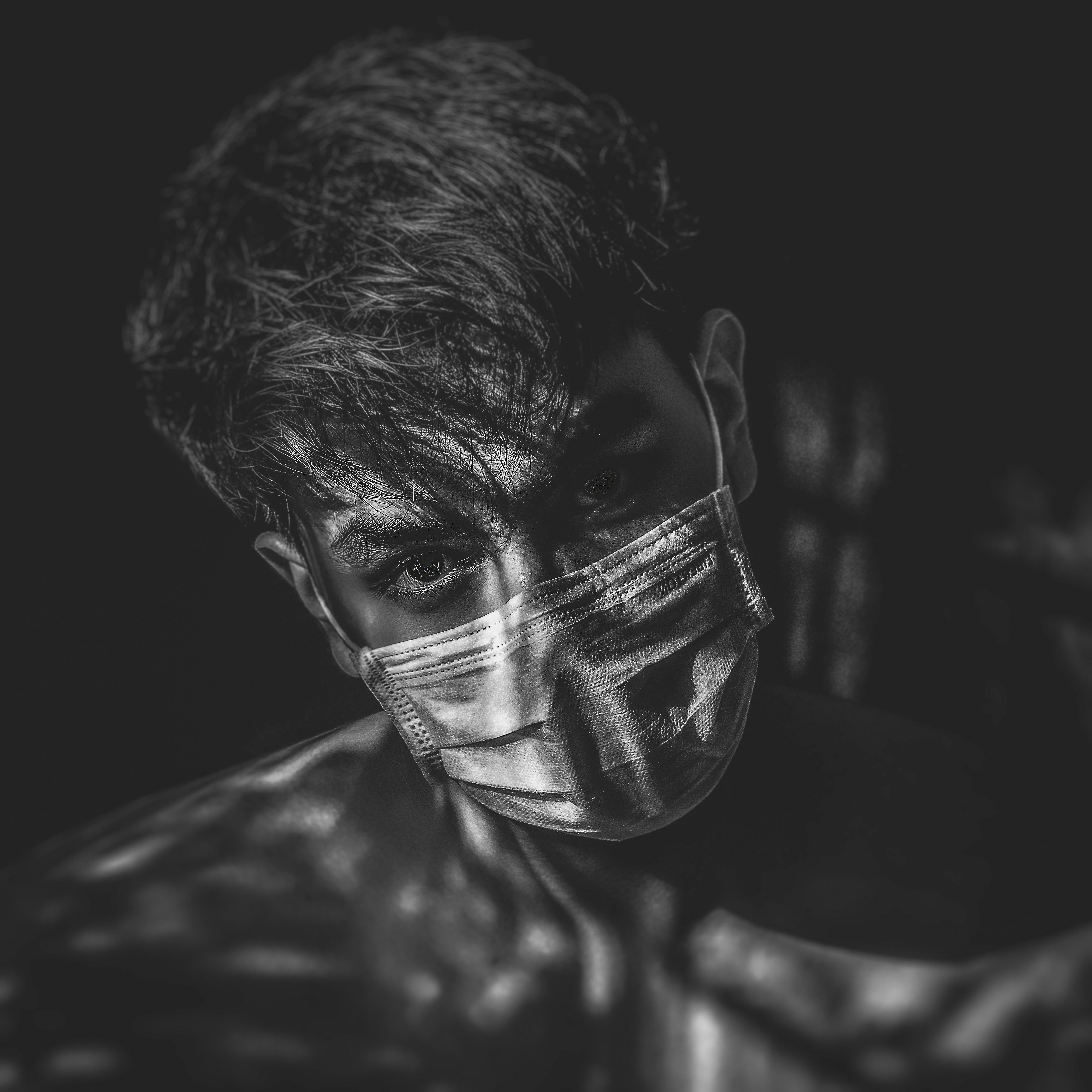 Aprende de tus errores: Modelos de difusión enmascarados con autocorrección