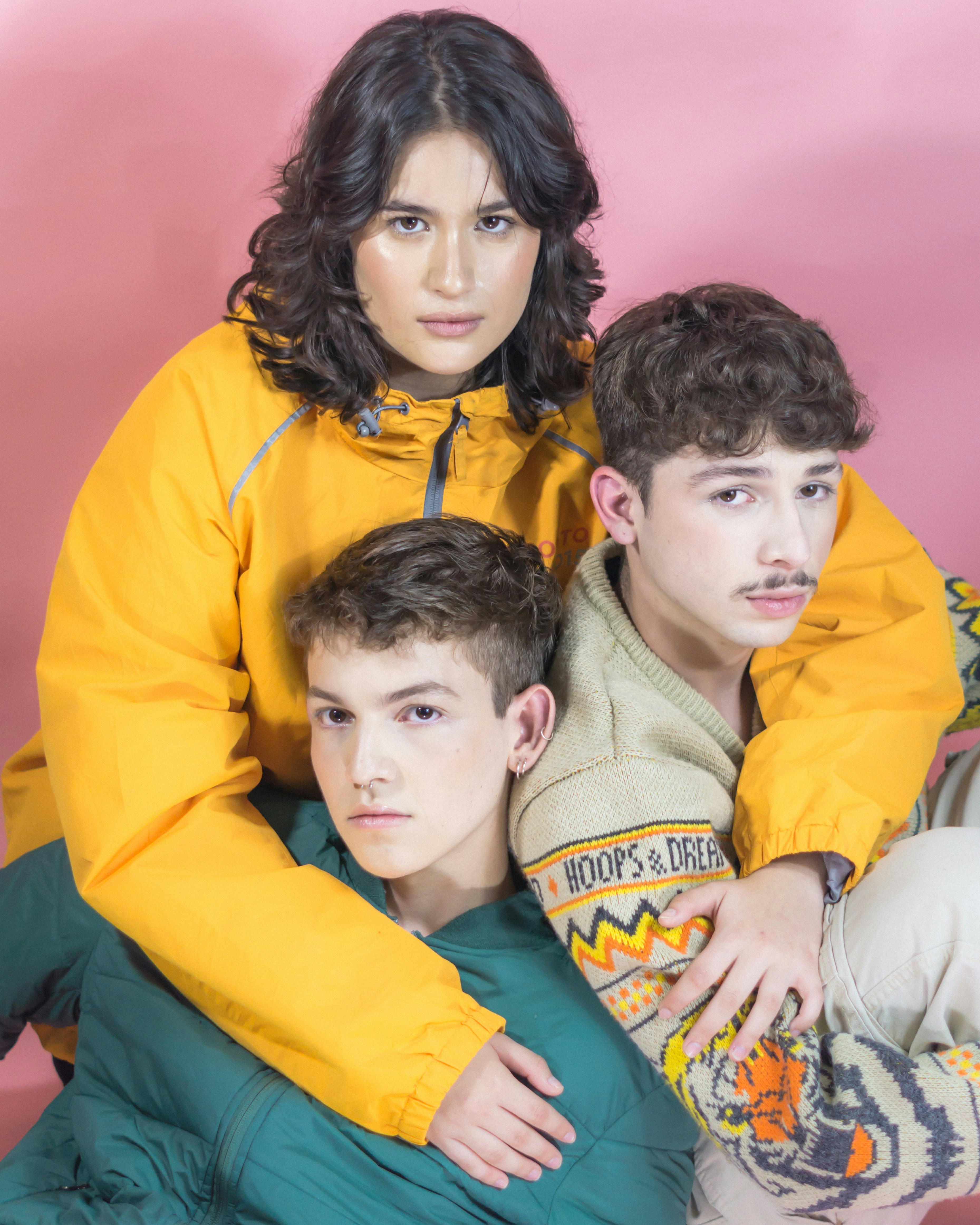 Una familia de modelos fundamentales de series temporales abiertas para la red de acceso de radio