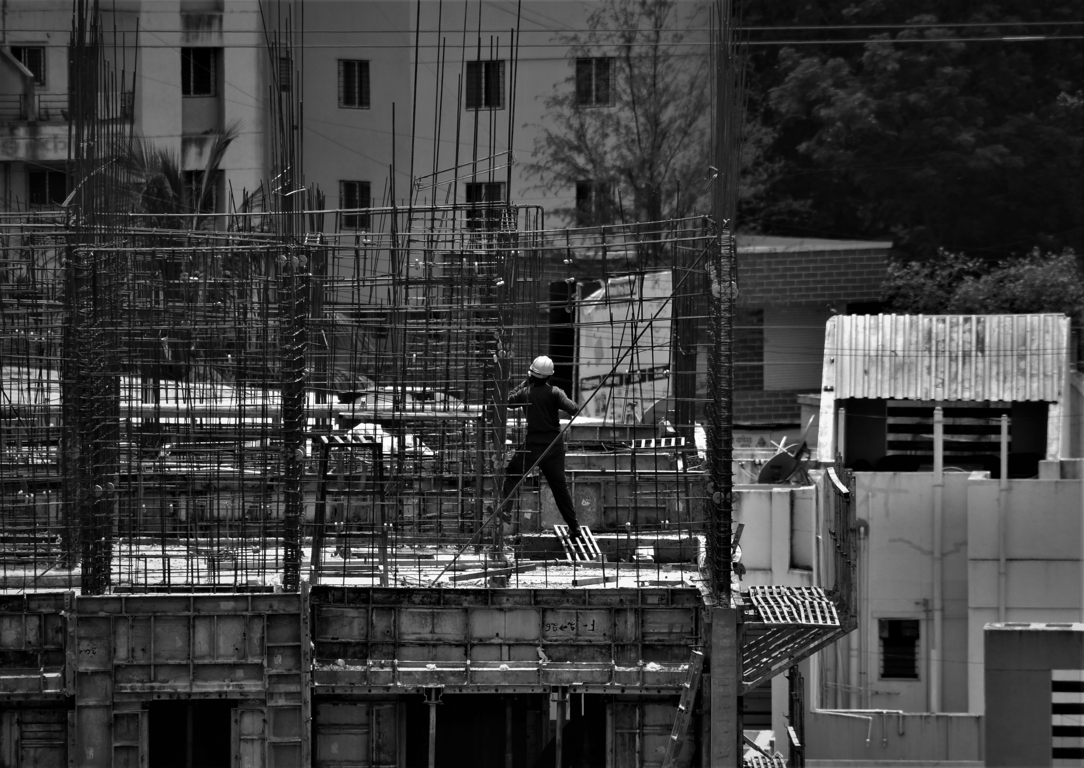 Arquitectura Monolítica no Desenvolvimento de Software Moderno