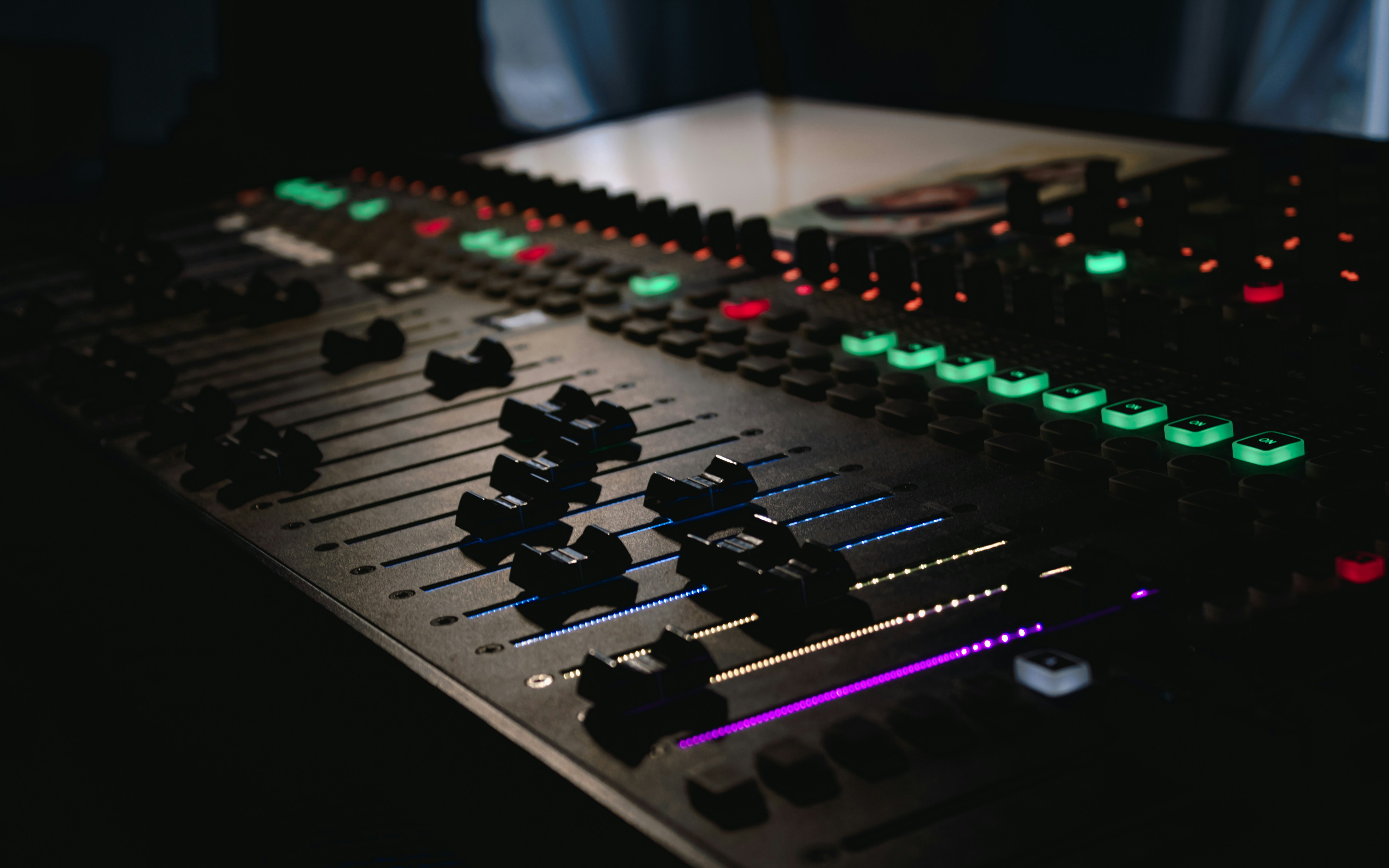 Revisión de Nirasynth Xxx 2026: Guía de Recursos Profesionales