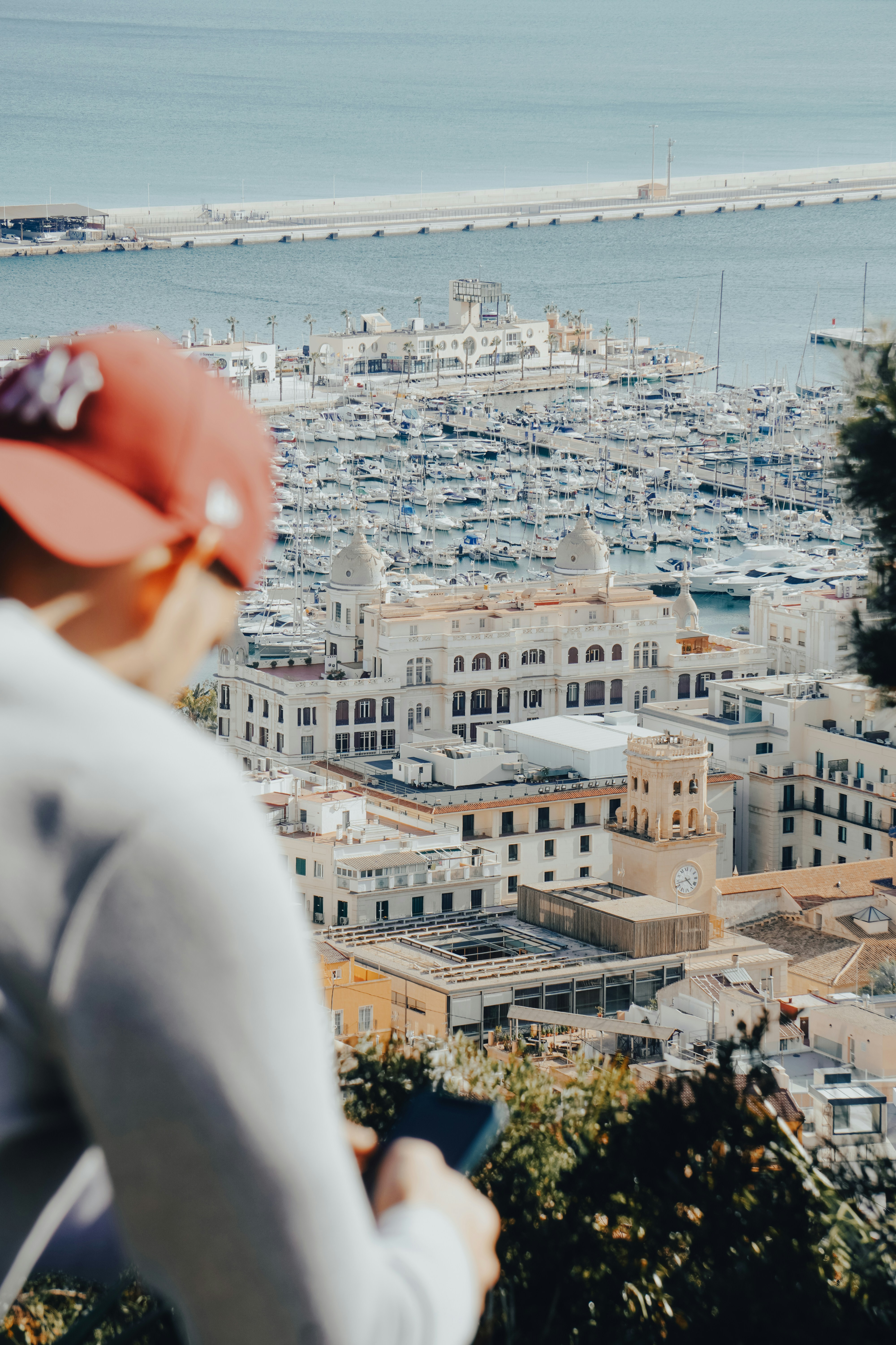 Empleado de IA incorporado en Alicante