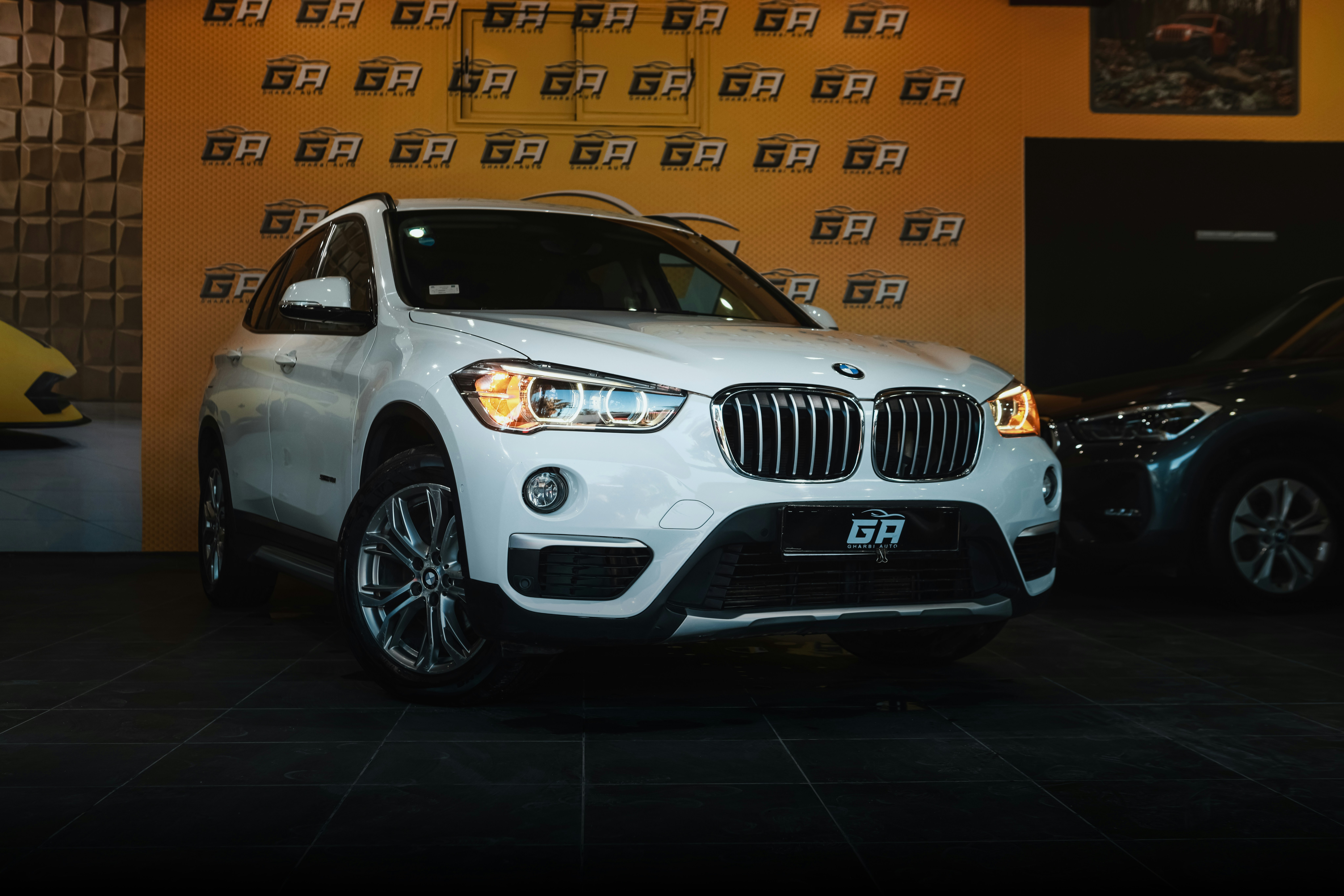 Olvídate del BMW X1: este crossover estadounidense es más barato y más lujoso