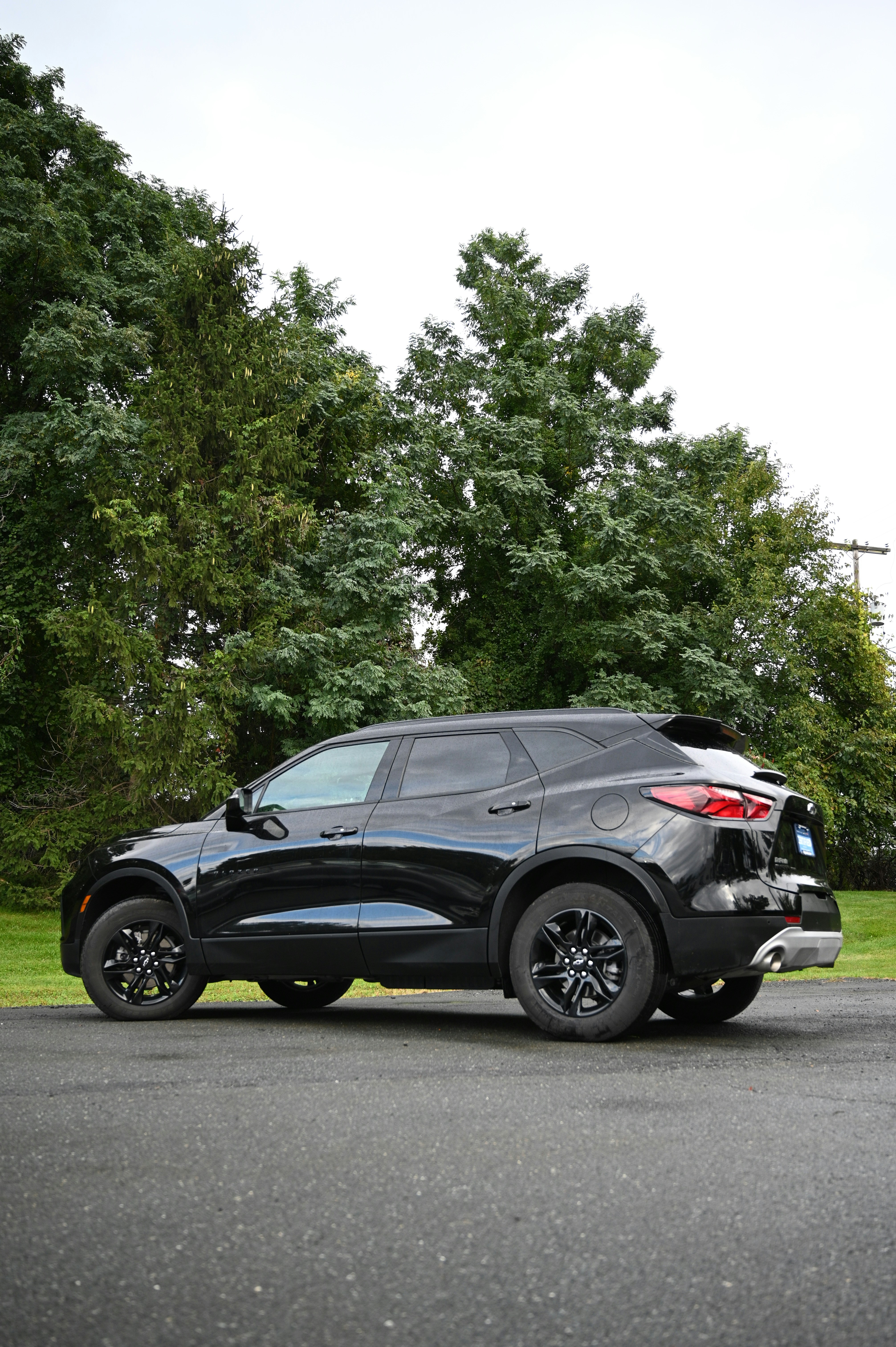 No necesitas un RAV4—este SUV de Chevy es igual de confiable.